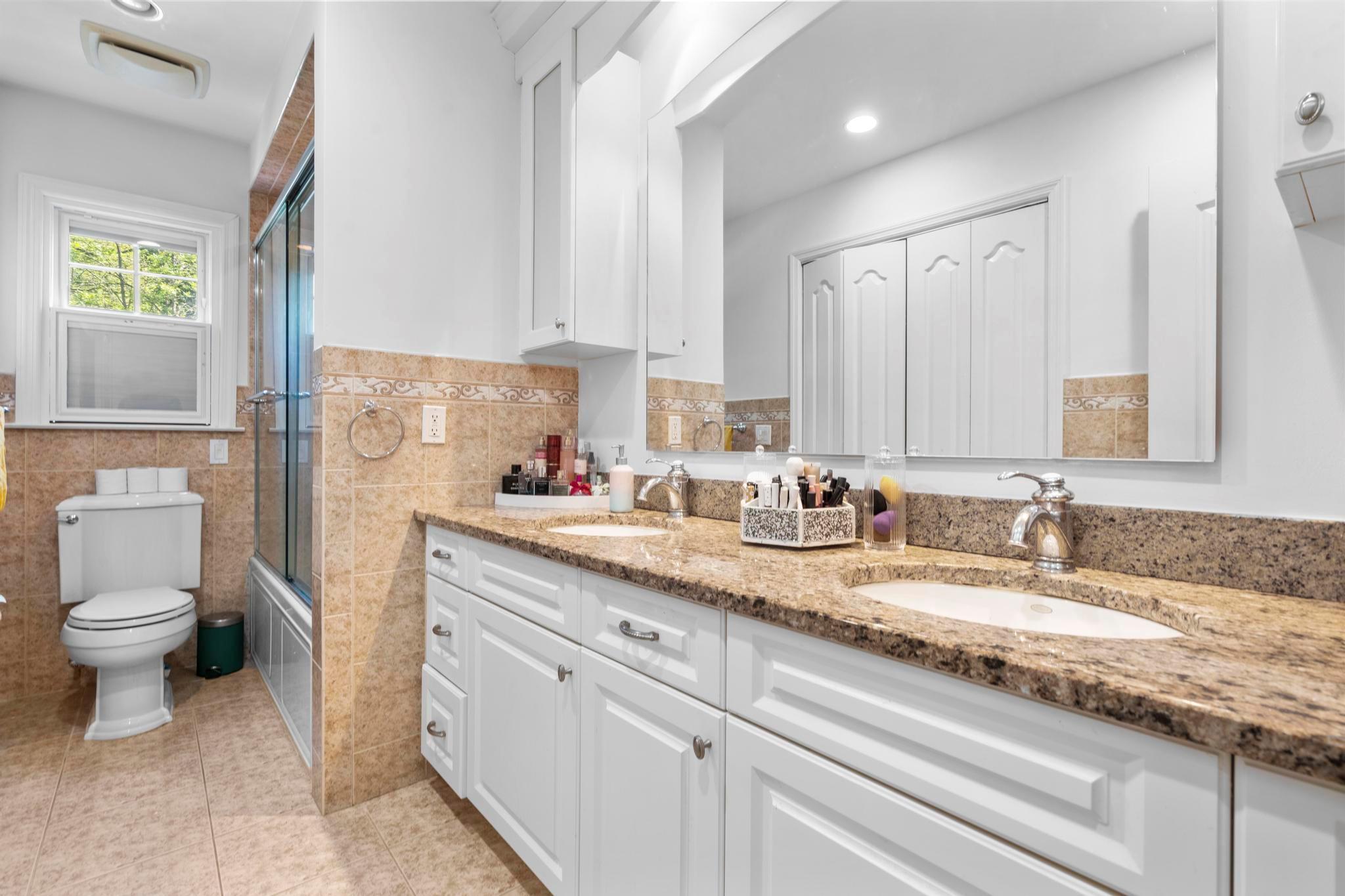 Single Family Cherry  Westchester County, NY 10583, MLS-860636-35