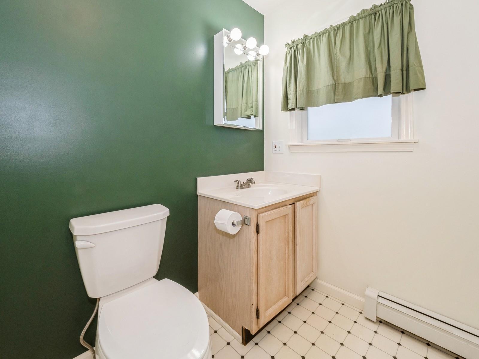 Single Family Wisseman  Dutchess County, NY 12540, MLS-860640-33