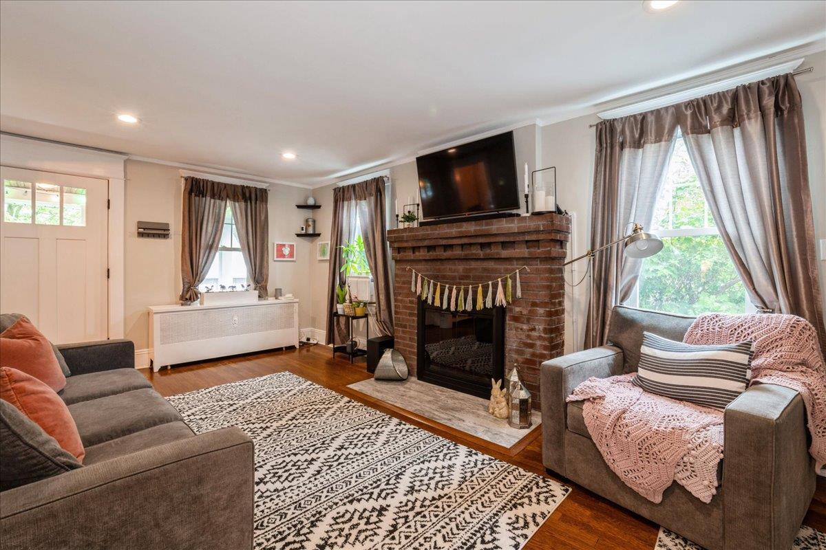 Single Family Coles  Nassau County, NY 11542, MLS-860648-12