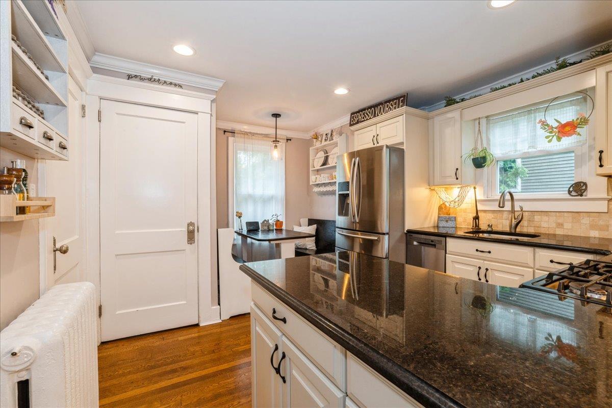 Single Family Coles  Nassau County, NY 11542, MLS-860648-18