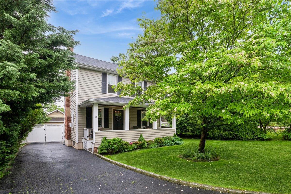 Single Family Coles  Nassau County, NY 11542, MLS-860648-3
