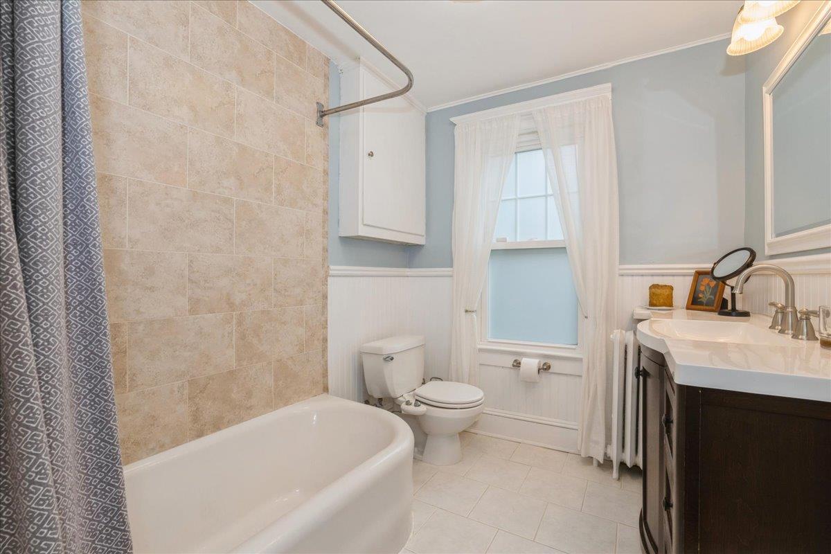 Single Family Coles  Nassau County, NY 11542, MLS-860648-30