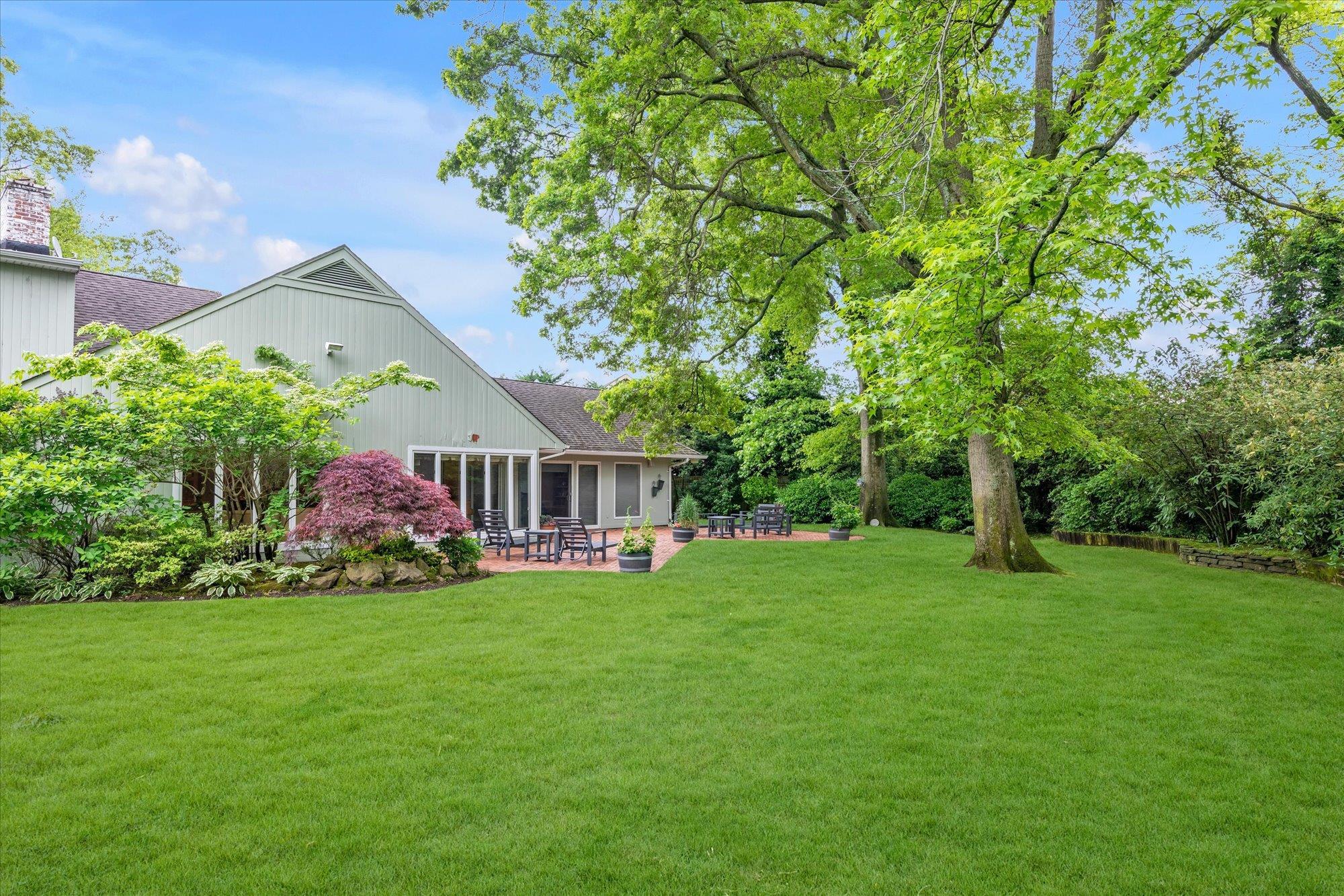 Single Family Everit  Nassau County, NY 11557, MLS-860655-27