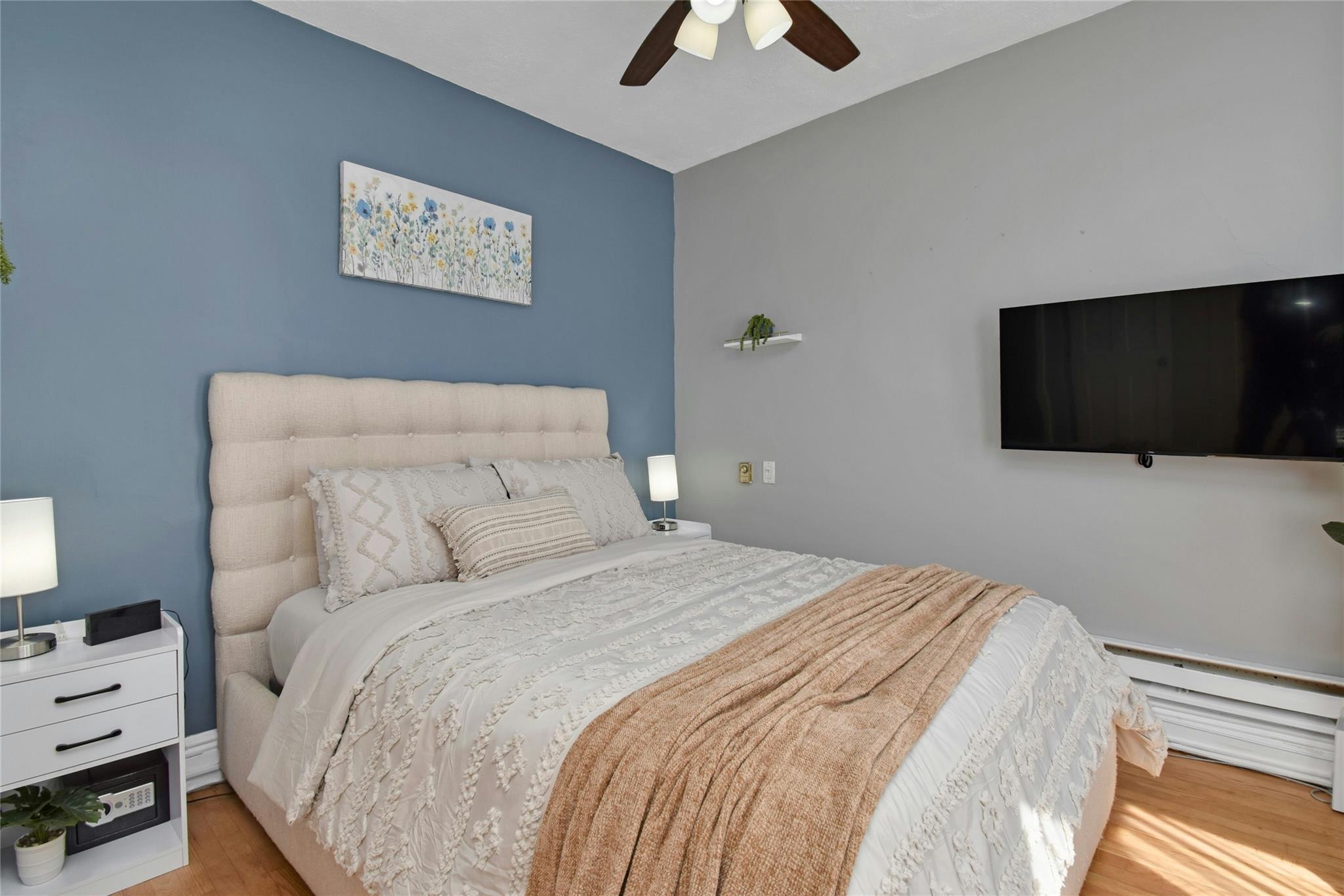 Single Family Hone  Bronx, NY 10461, MLS-860661-6