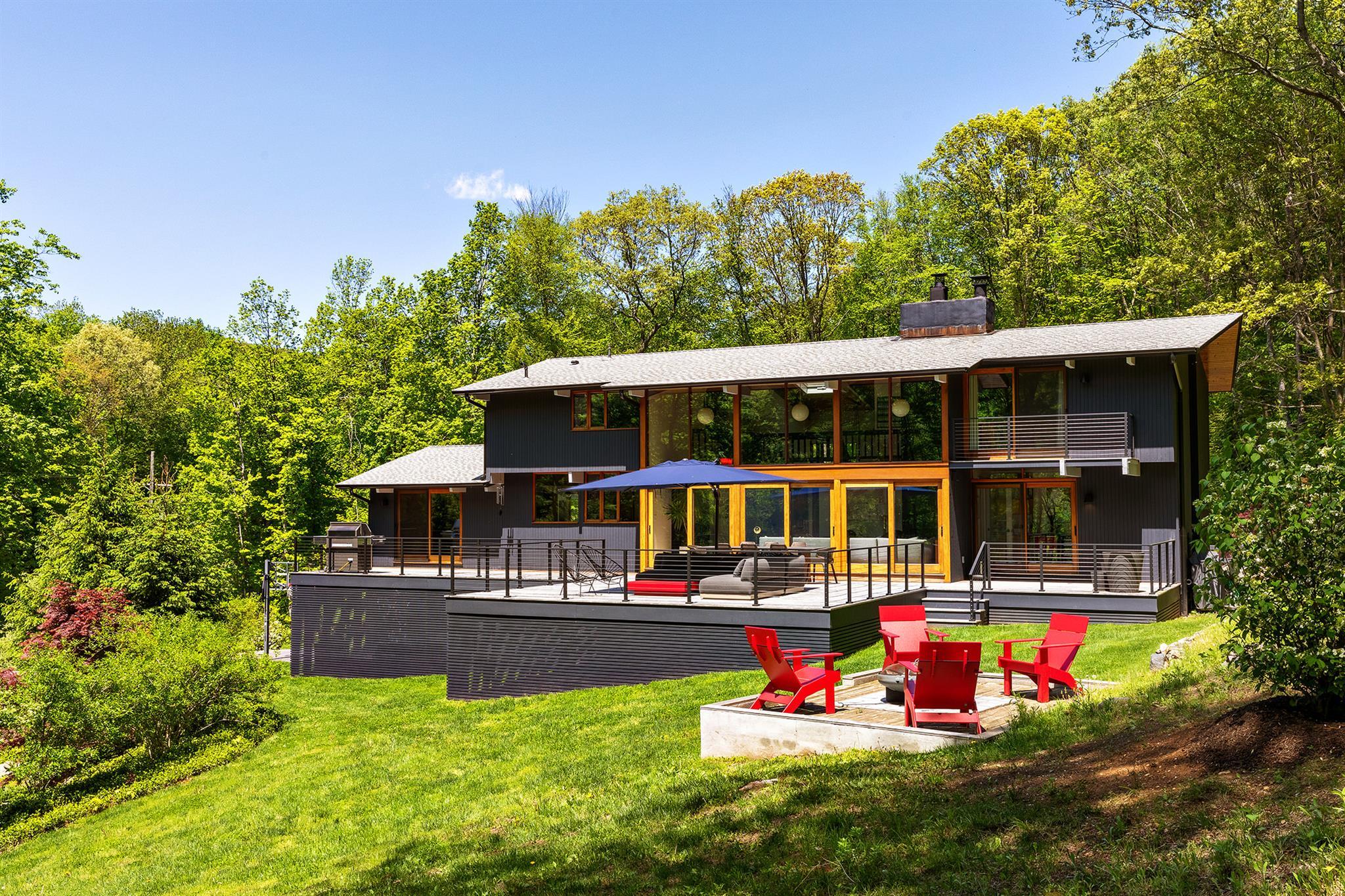 Single Family Black Spring  Westchester County, NY 10576, MLS-860665-2