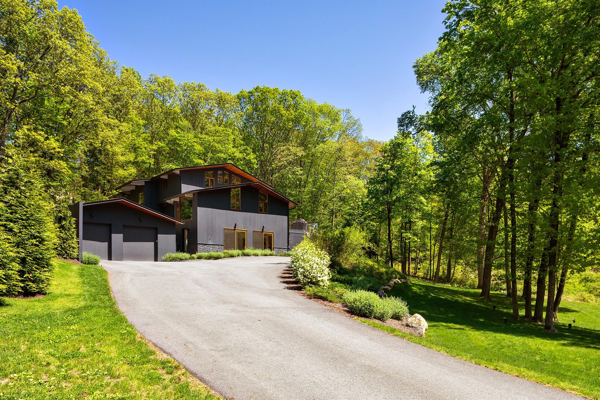Single Family Black Spring  Westchester County, NY 10576, MLS-860665-23