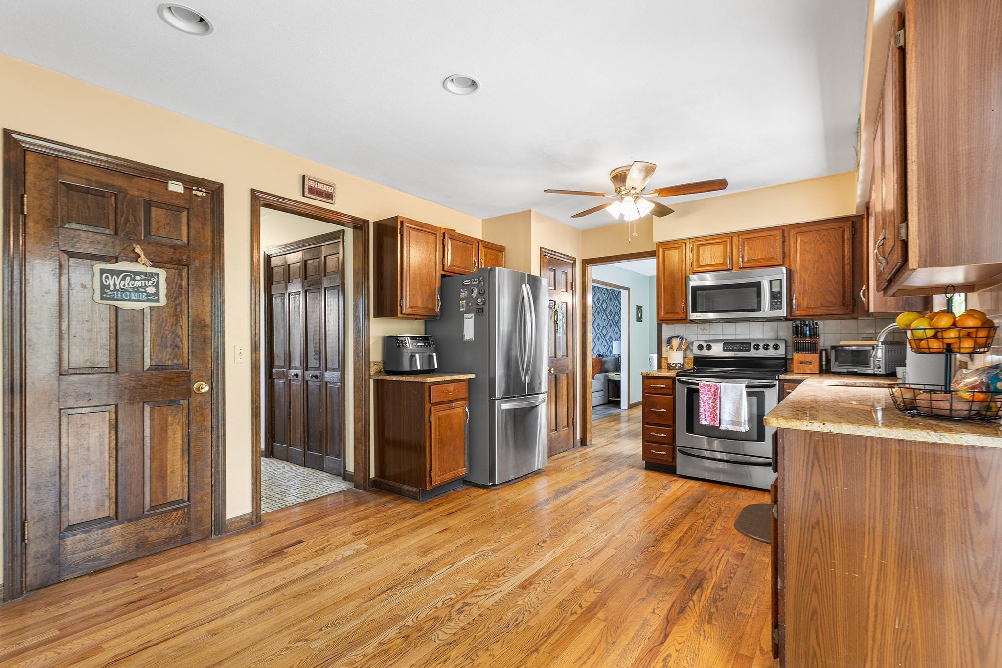 Single Family Overlook  Dutchess County, NY 12603, MLS-860666-11