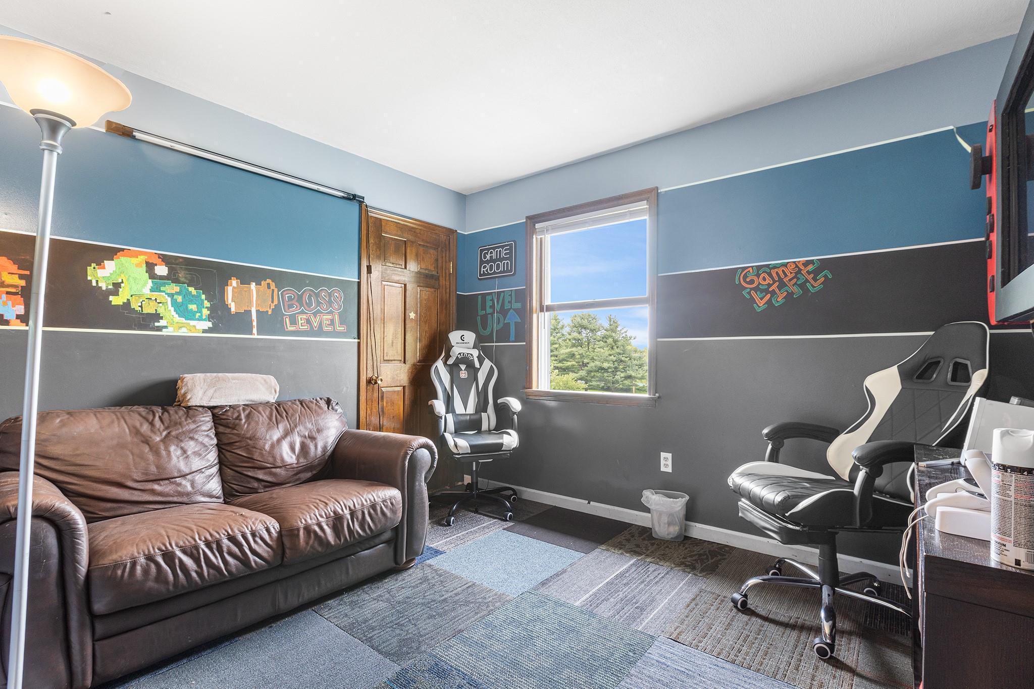 Single Family Overlook  Dutchess County, NY 12603, MLS-860666-17