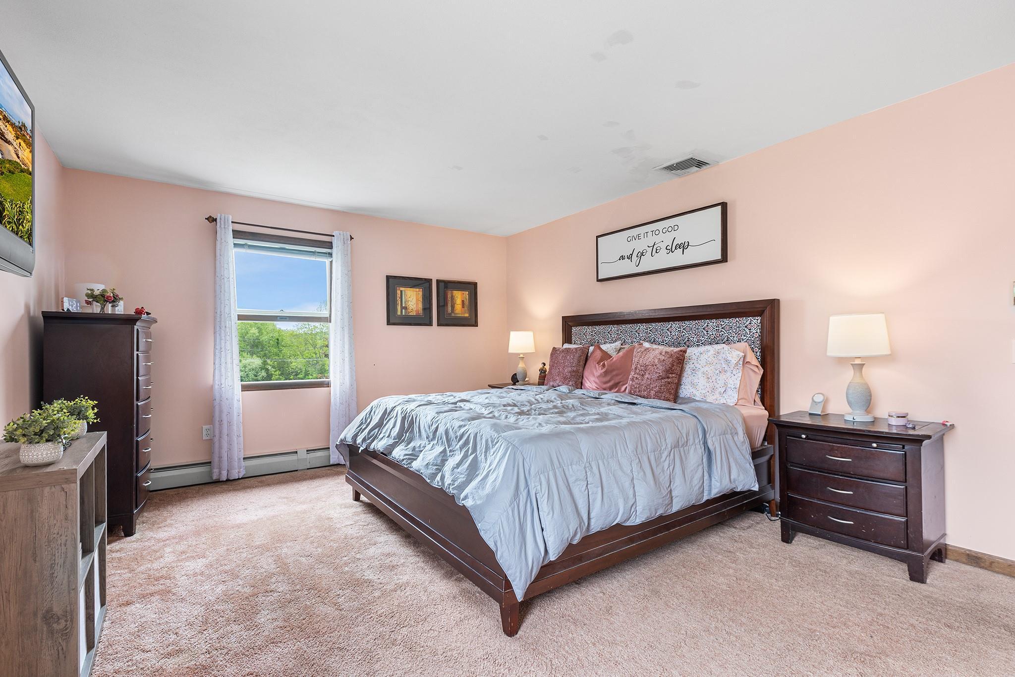 Single Family Overlook  Dutchess County, NY 12603, MLS-860666-25