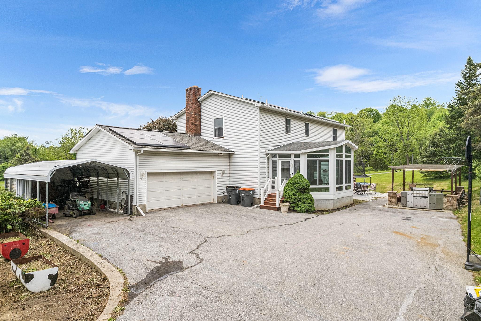 Single Family Overlook  Dutchess County, NY 12603, MLS-860666-38