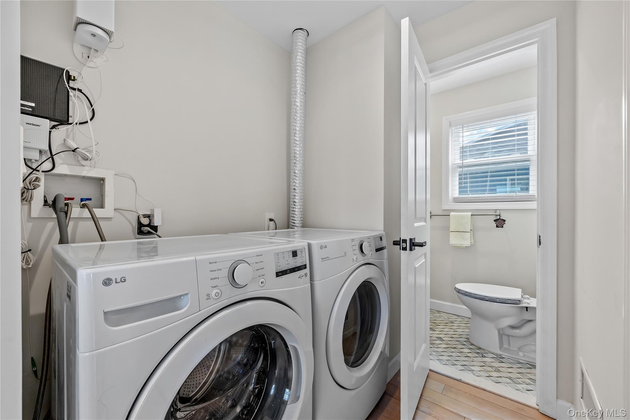 Single Family South  Nassau County, NY 11783, MLS-860670-23