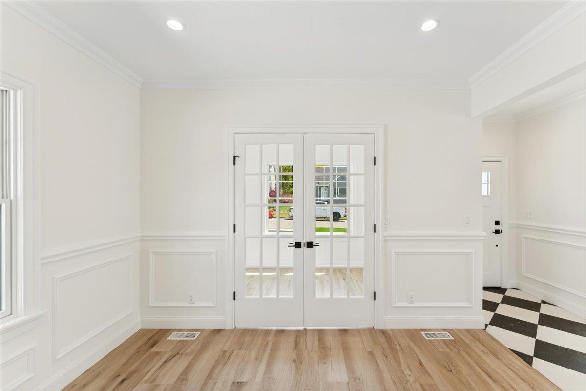 Single Family Second  Street  Nassau County, NY 11542, MLS-860673-14