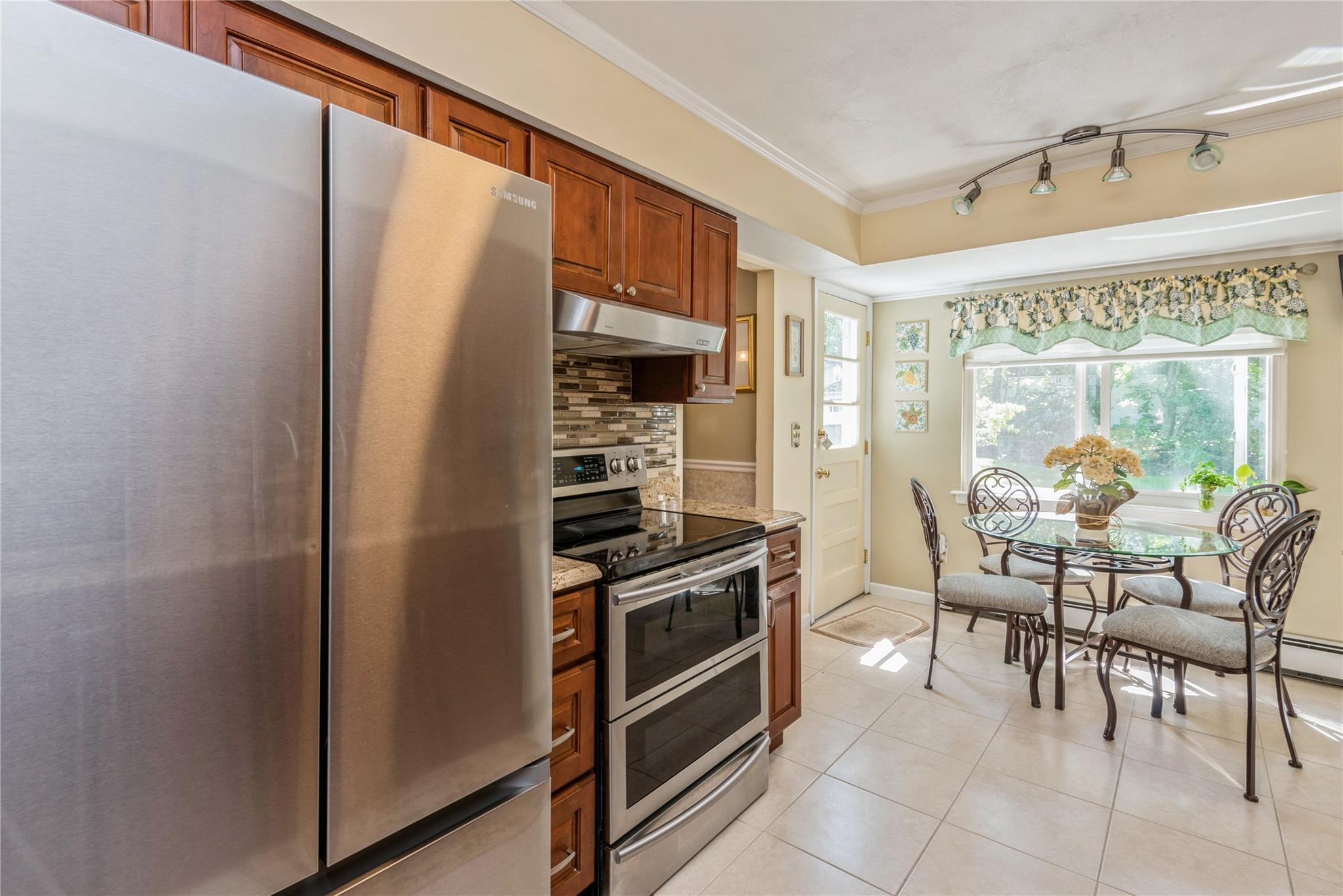 Single Family Phyllis  Suffolk County, NY 11754, MLS-860675-11