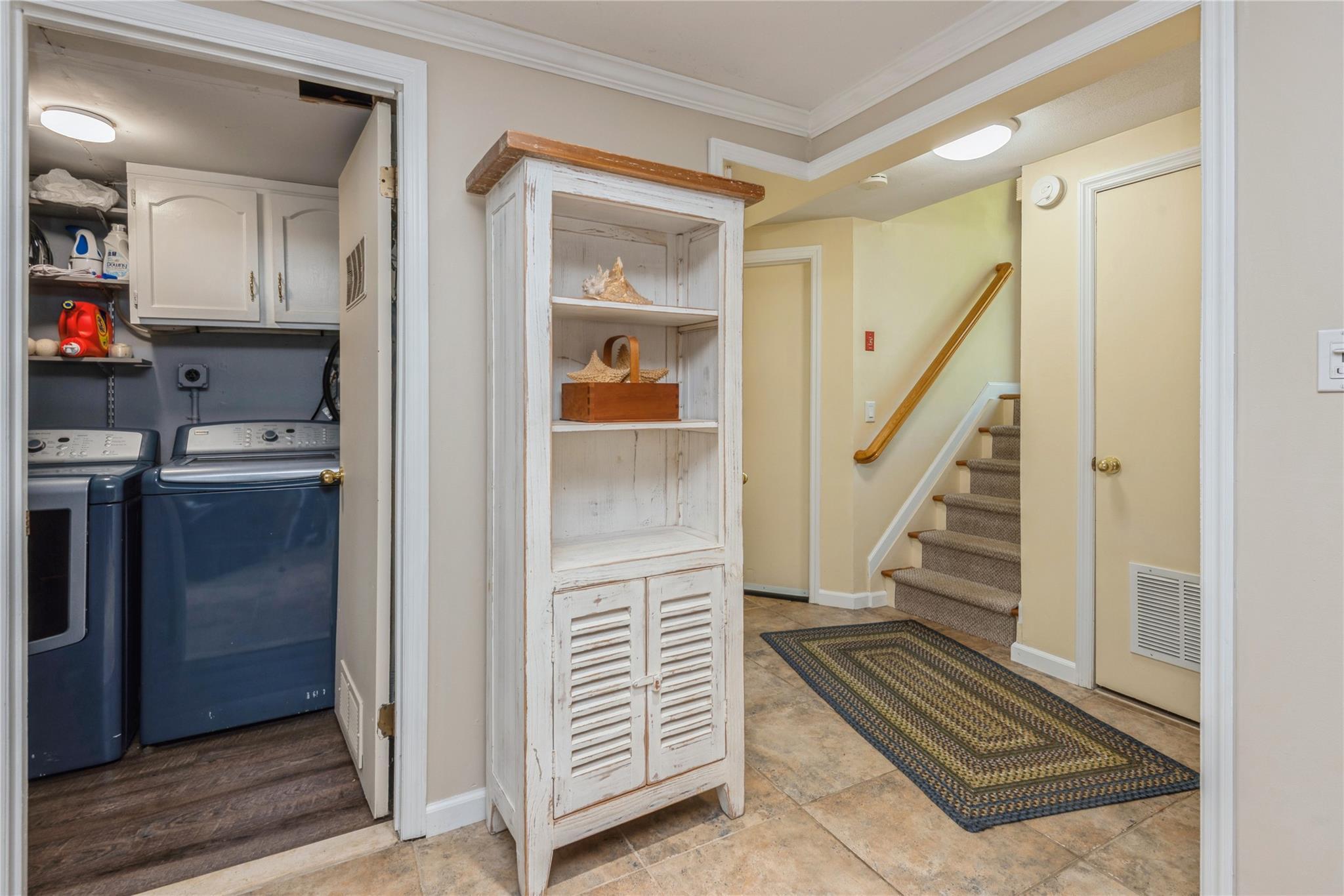 Single Family Phyllis  Suffolk County, NY 11754, MLS-860675-21
