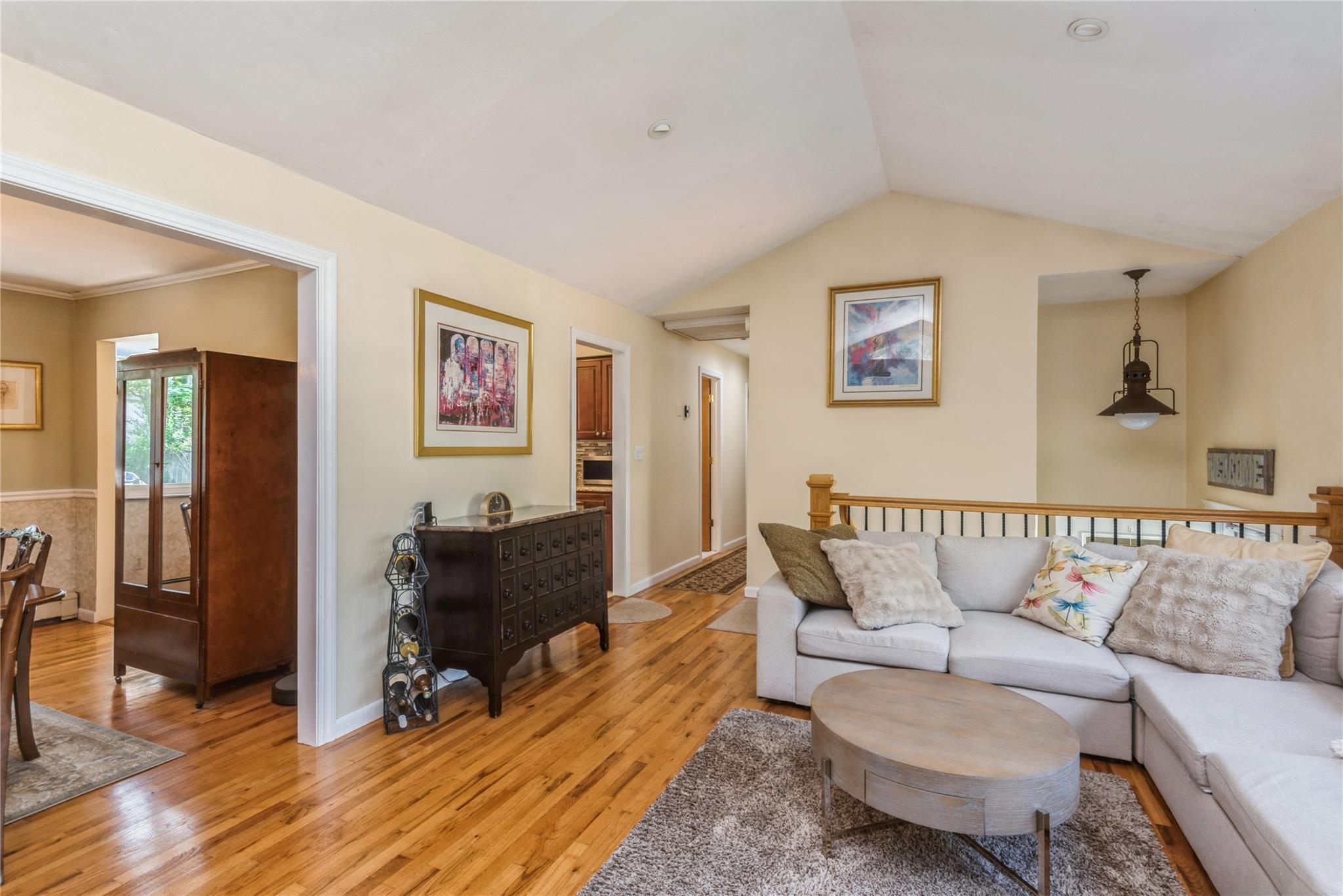 Single Family Phyllis  Suffolk County, NY 11754, MLS-860675-8