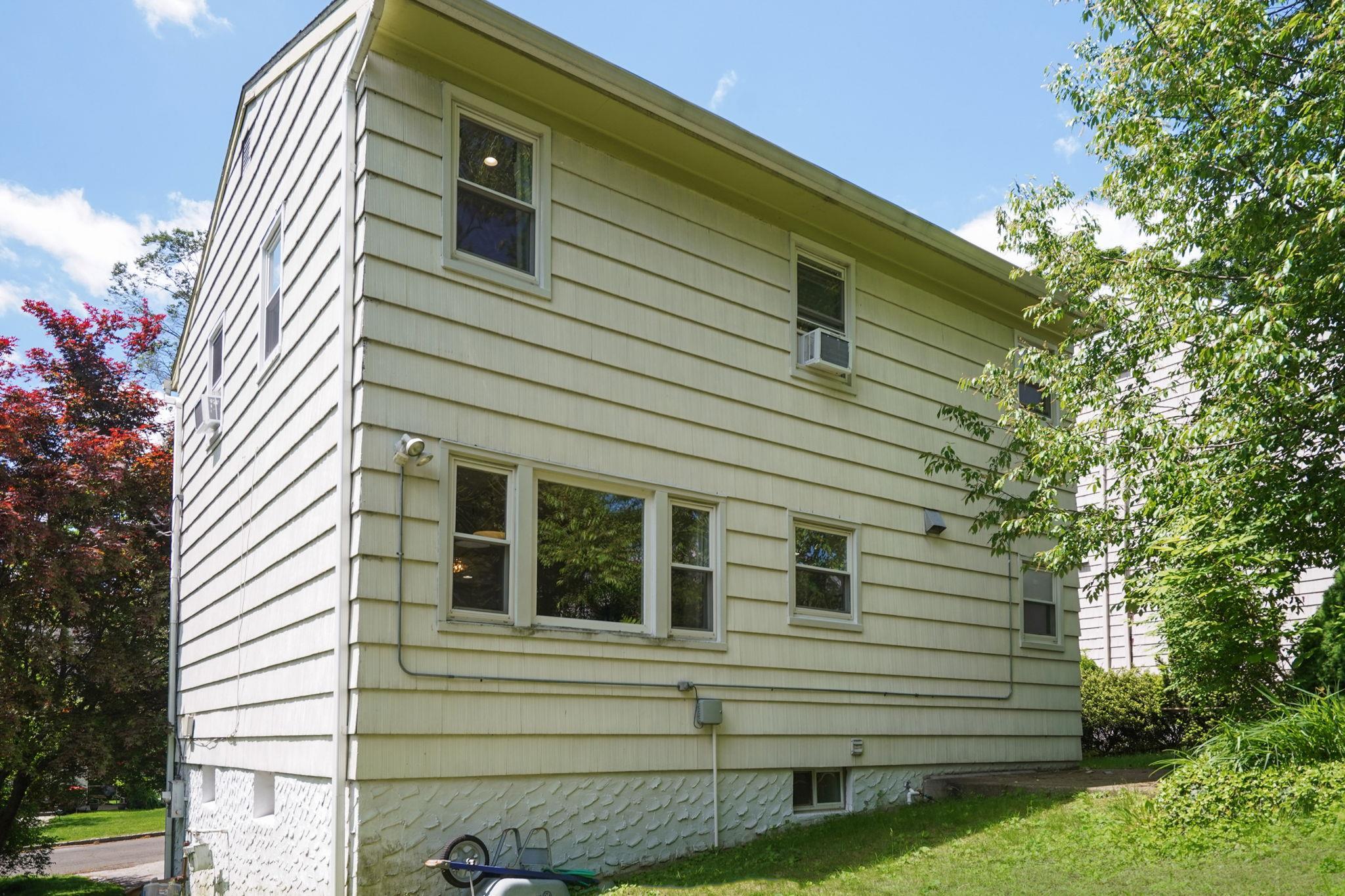 Single Family Sprague  Westchester County, NY 10583, MLS-860677-20