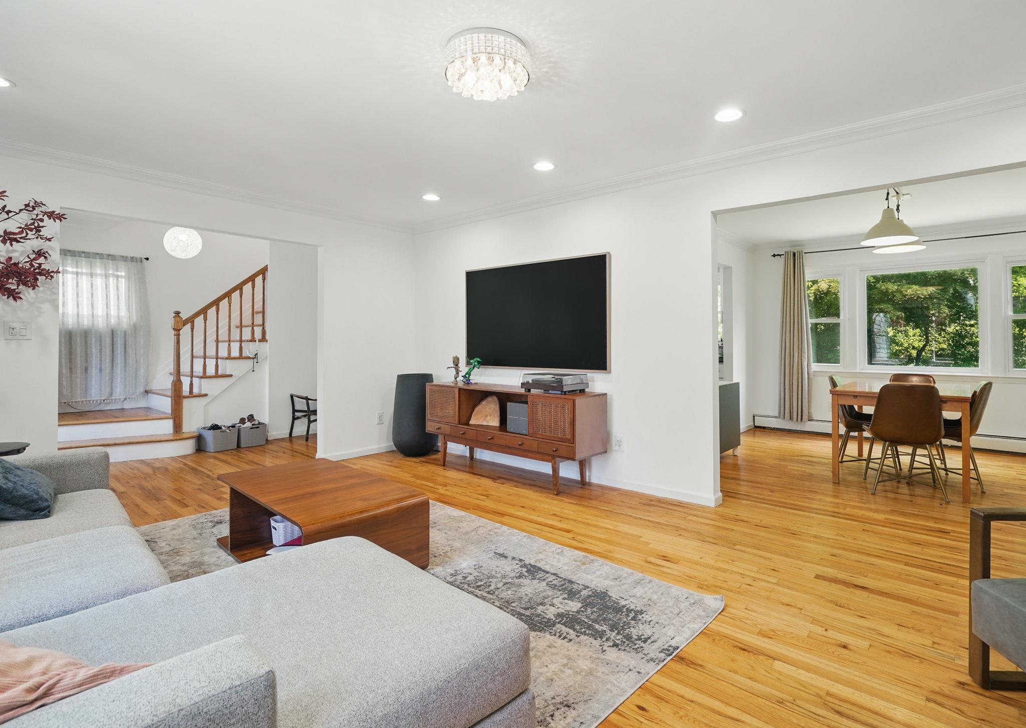 Single Family Sprague  Westchester County, NY 10583, MLS-860677-4