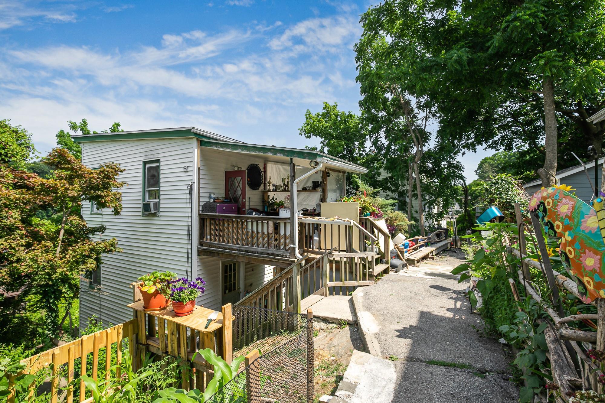 Single Family Yale  Westchester County, NY 10562, MLS-860679-21