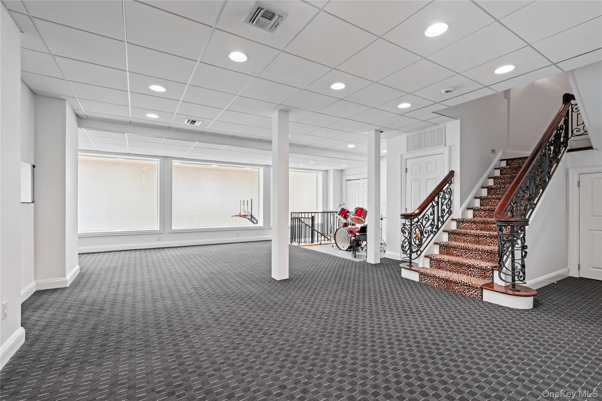 Single Family Vista  Nassau County, NY 11545, MLS-860682-34