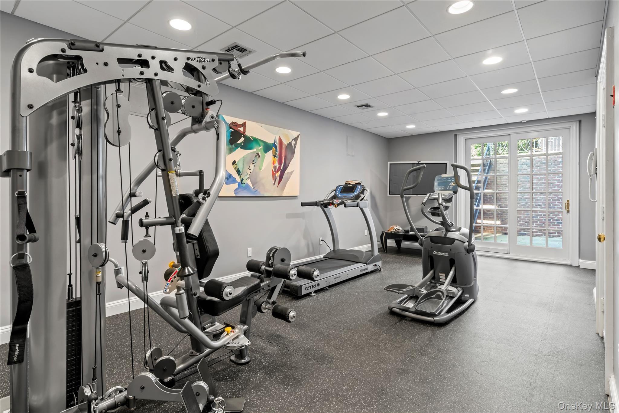 Single Family Vista  Nassau County, NY 11545, MLS-860682-36