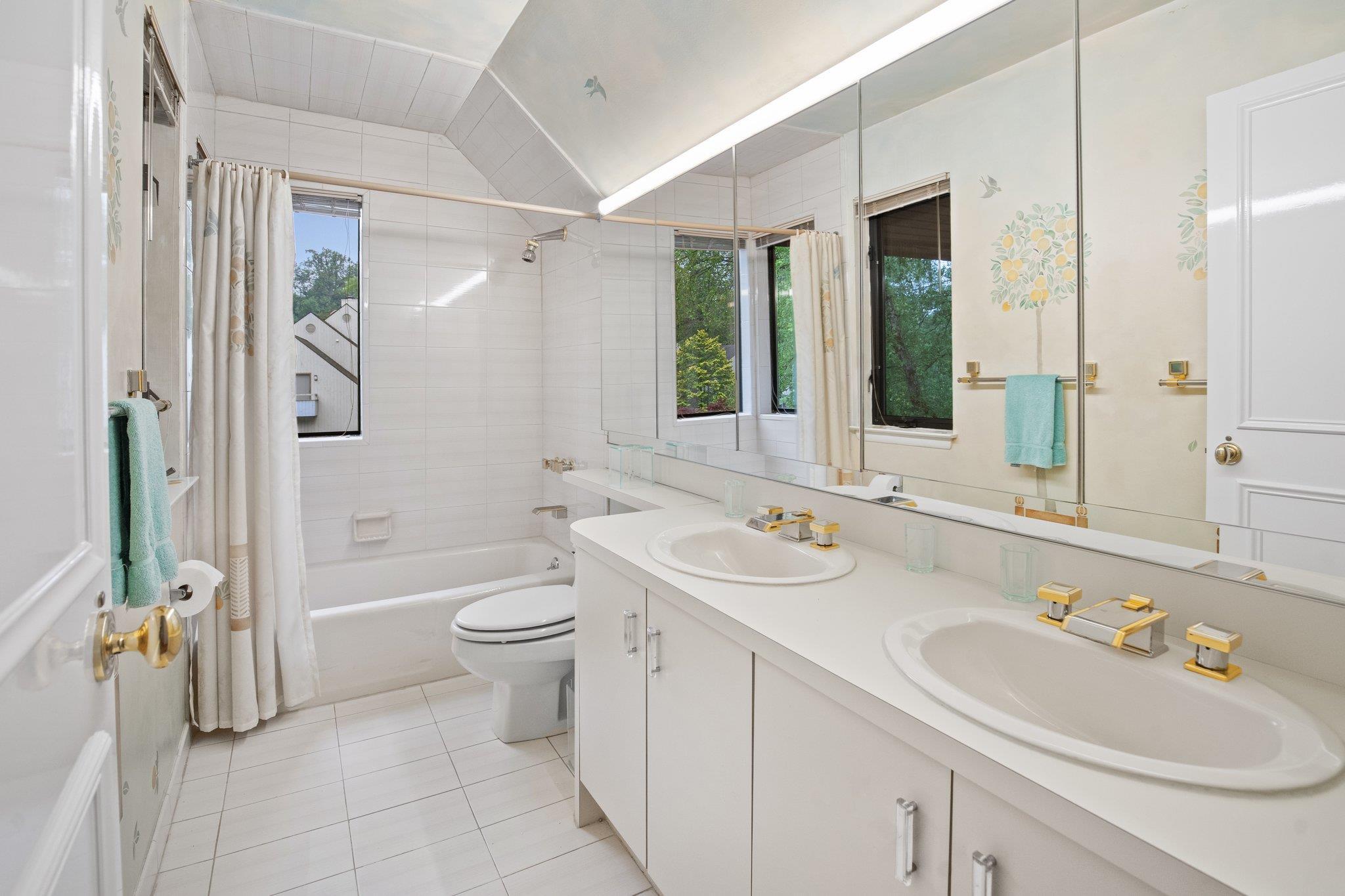 Single Family Ponds  Westchester County, NY 10577, MLS-860686-19