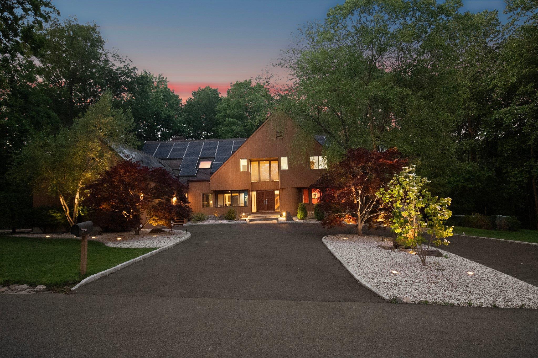Single Family Ponds  Westchester County, NY 10577, MLS-860686-3