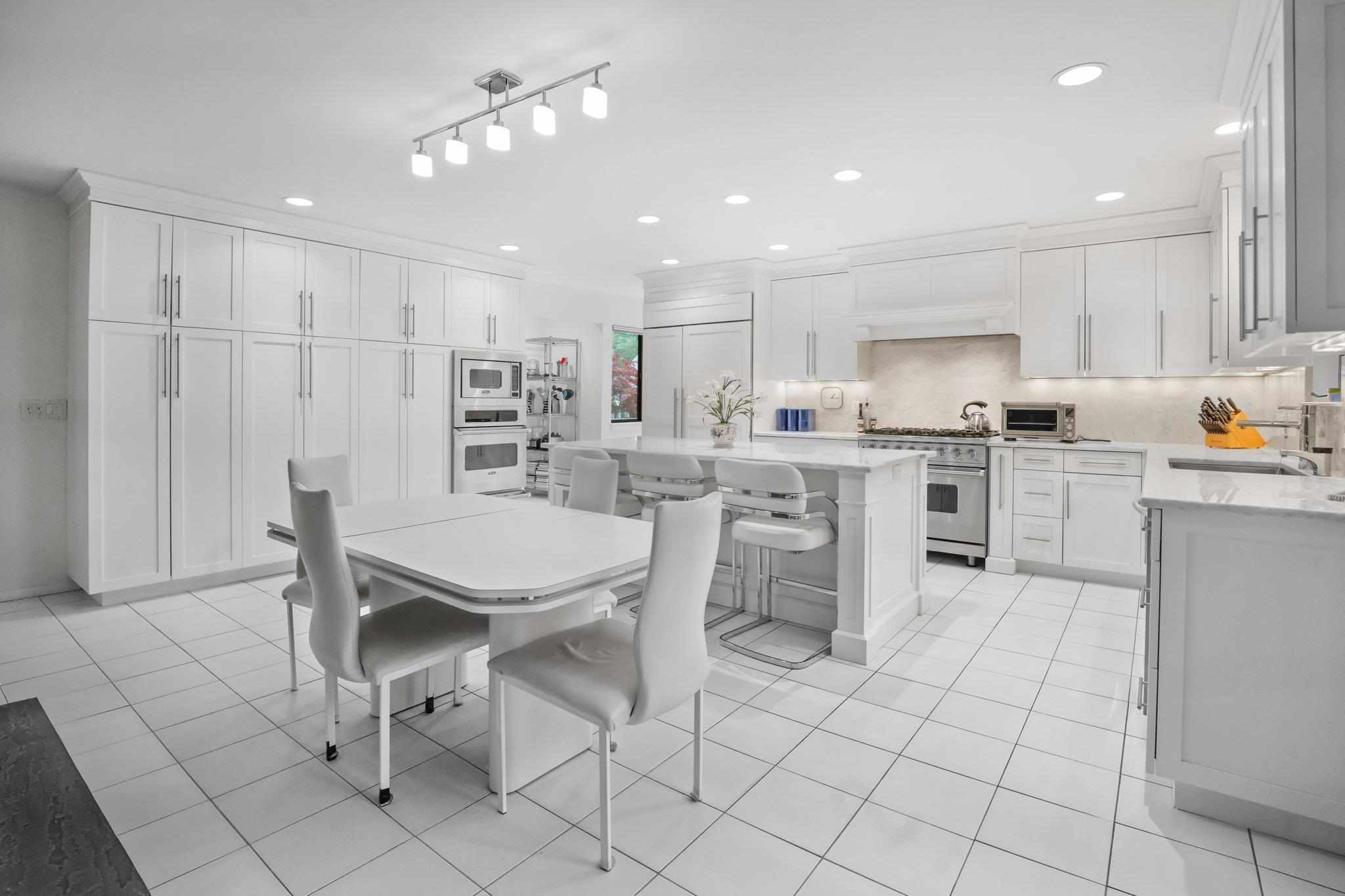 Single Family Ponds  Westchester County, NY 10577, MLS-860686-8