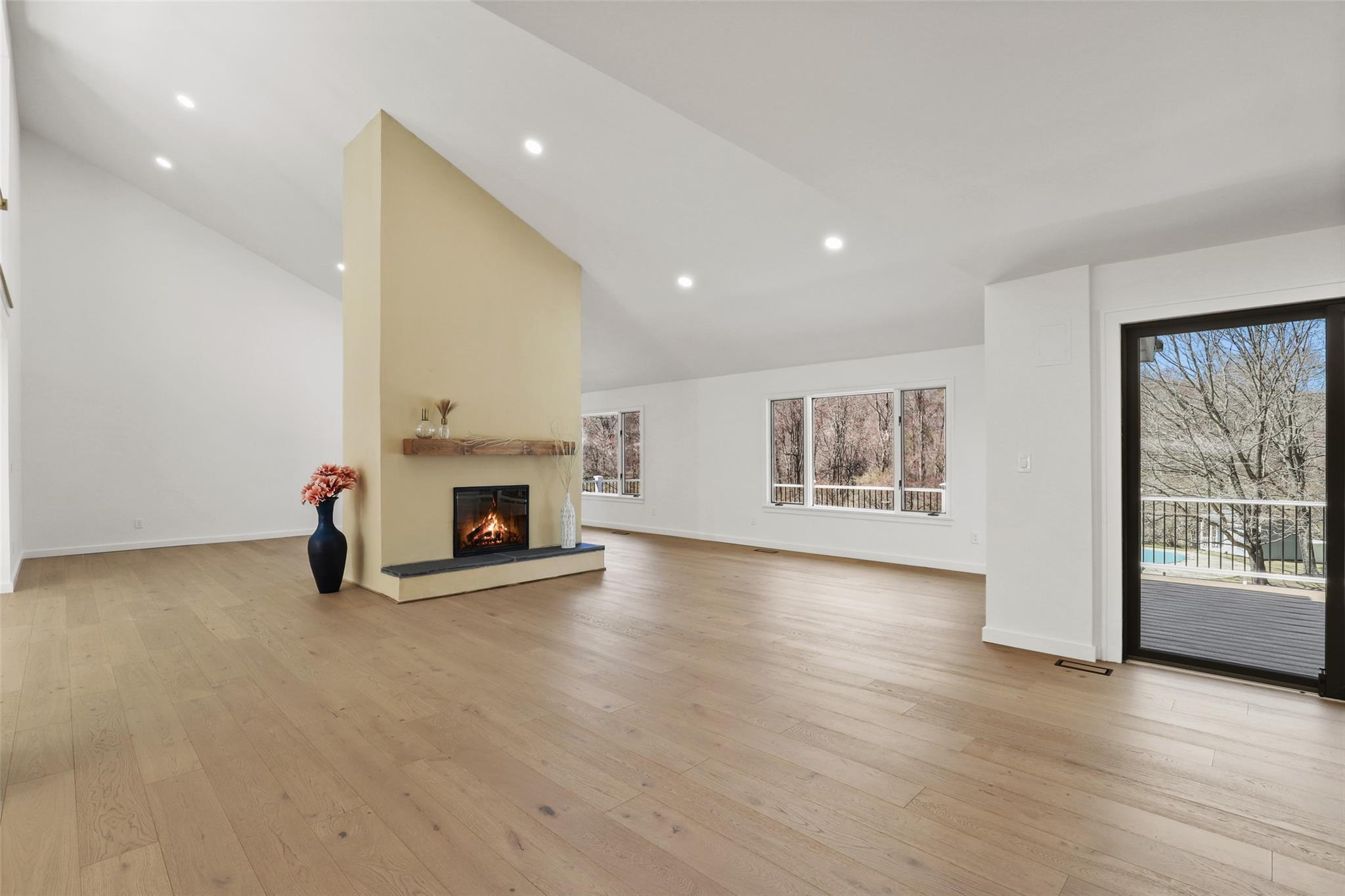 Single Family Round Hill  Westchester County, NY 10504, MLS-860688-11
