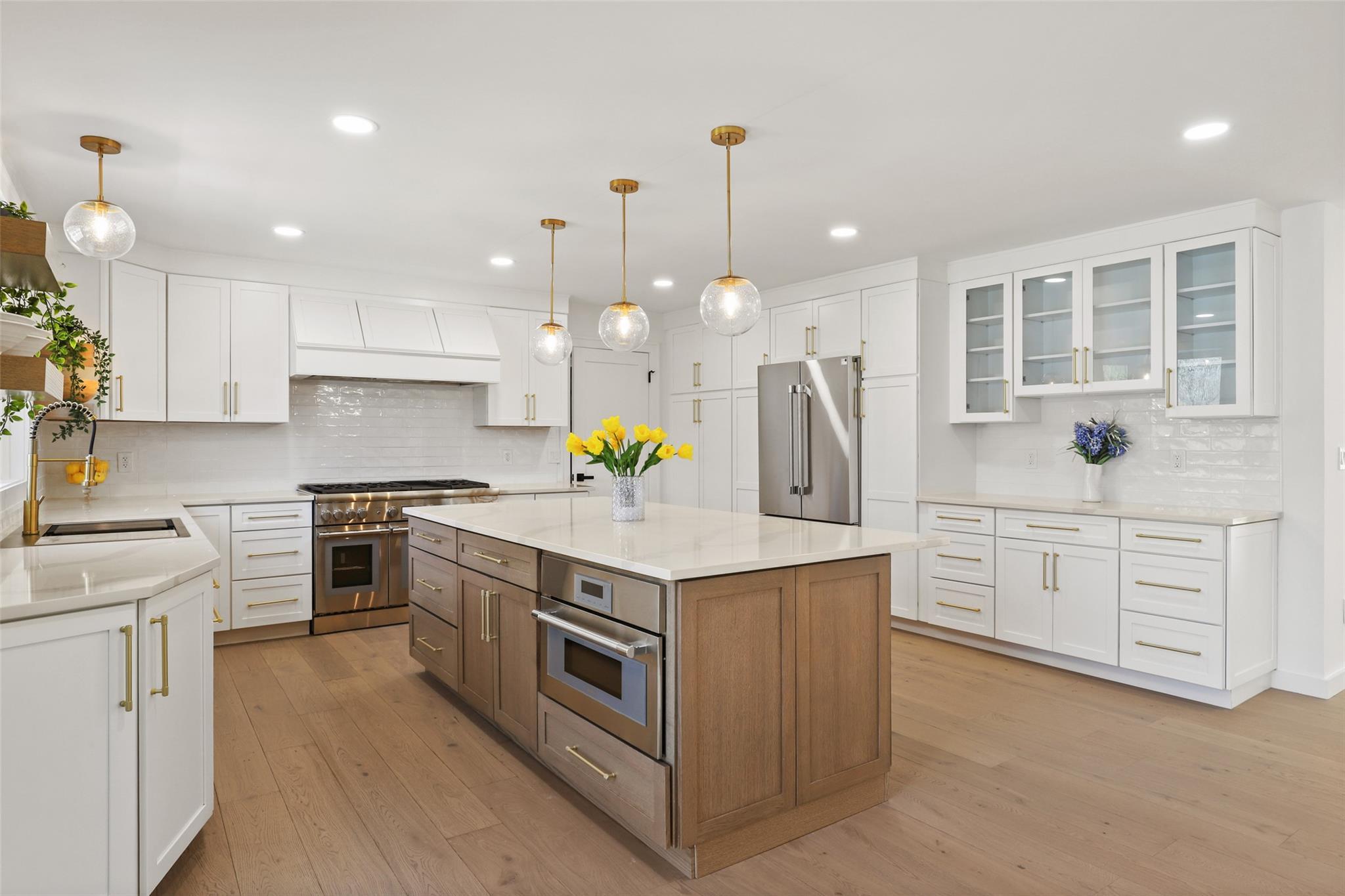 Single Family Round Hill  Westchester County, NY 10504, MLS-860688-2