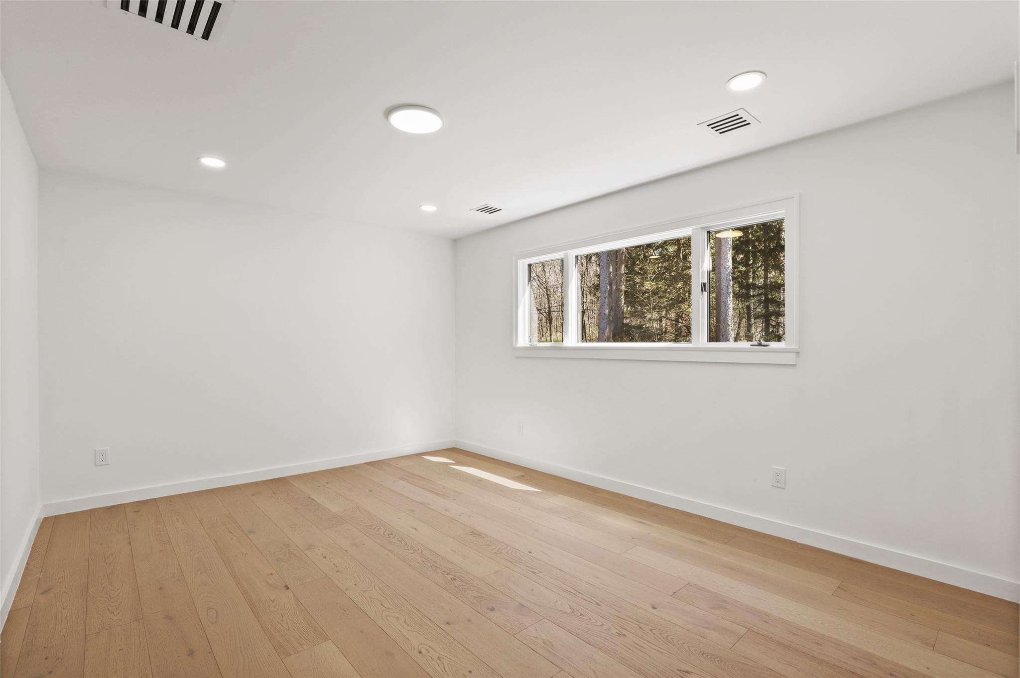 Single Family Round Hill  Westchester County, NY 10504, MLS-860688-25