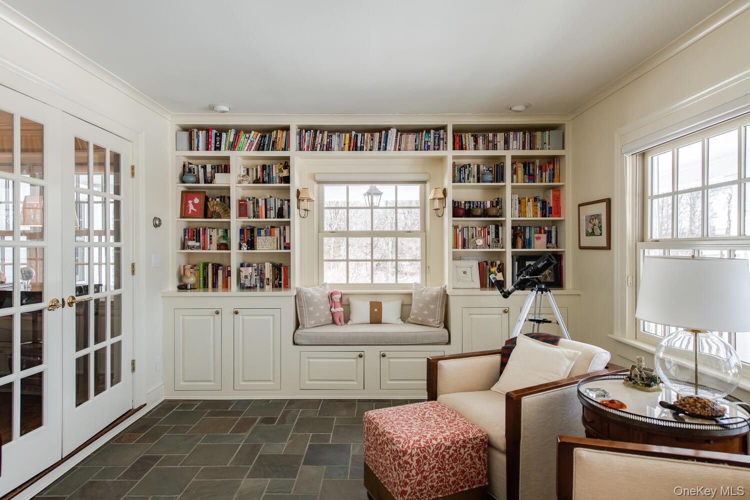 Single Family Pells Dutchess County, NY 12572, MLS-860691-21