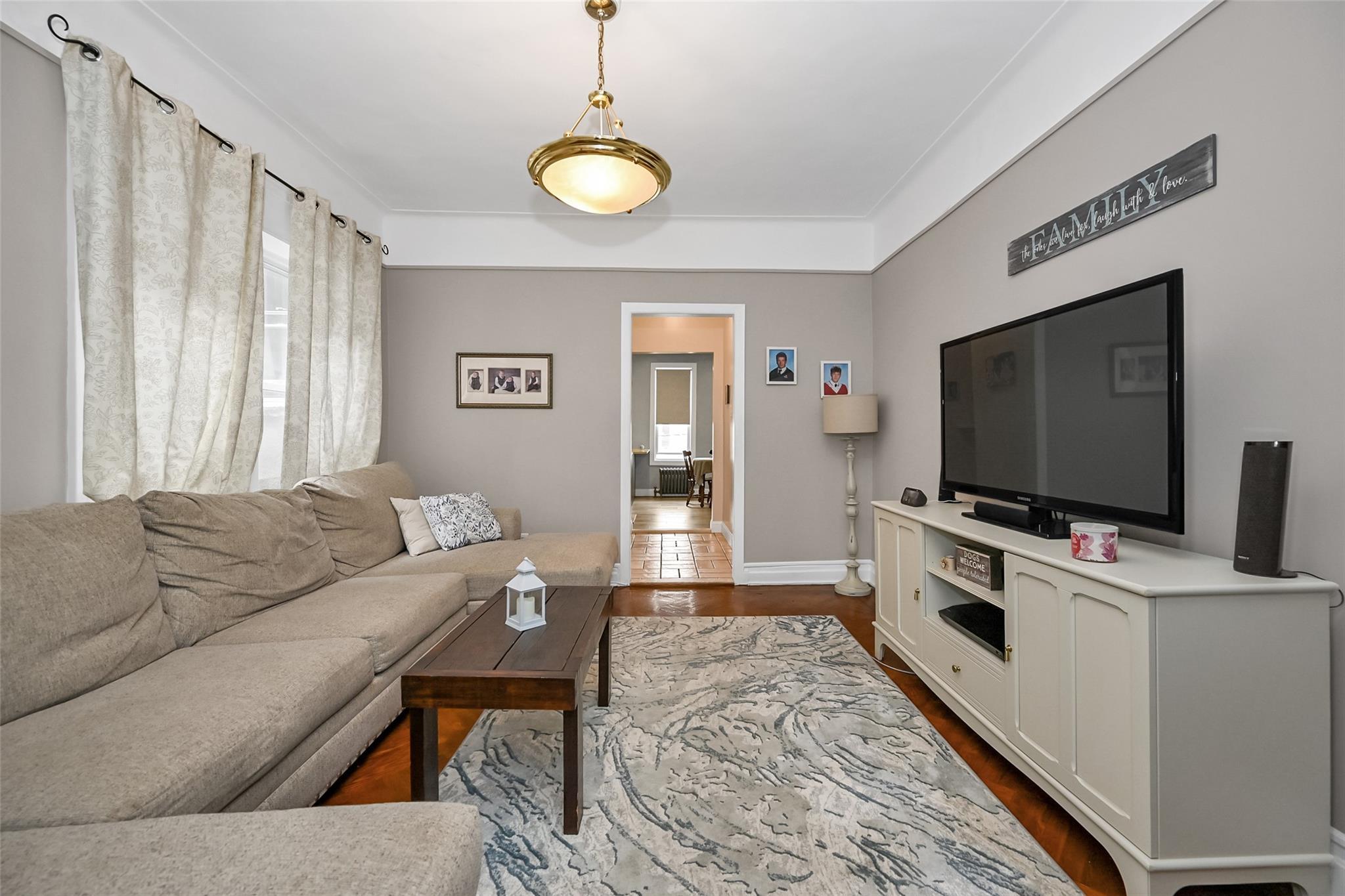 Single Family 46th  Queens, NY 11103, MLS-860700-4