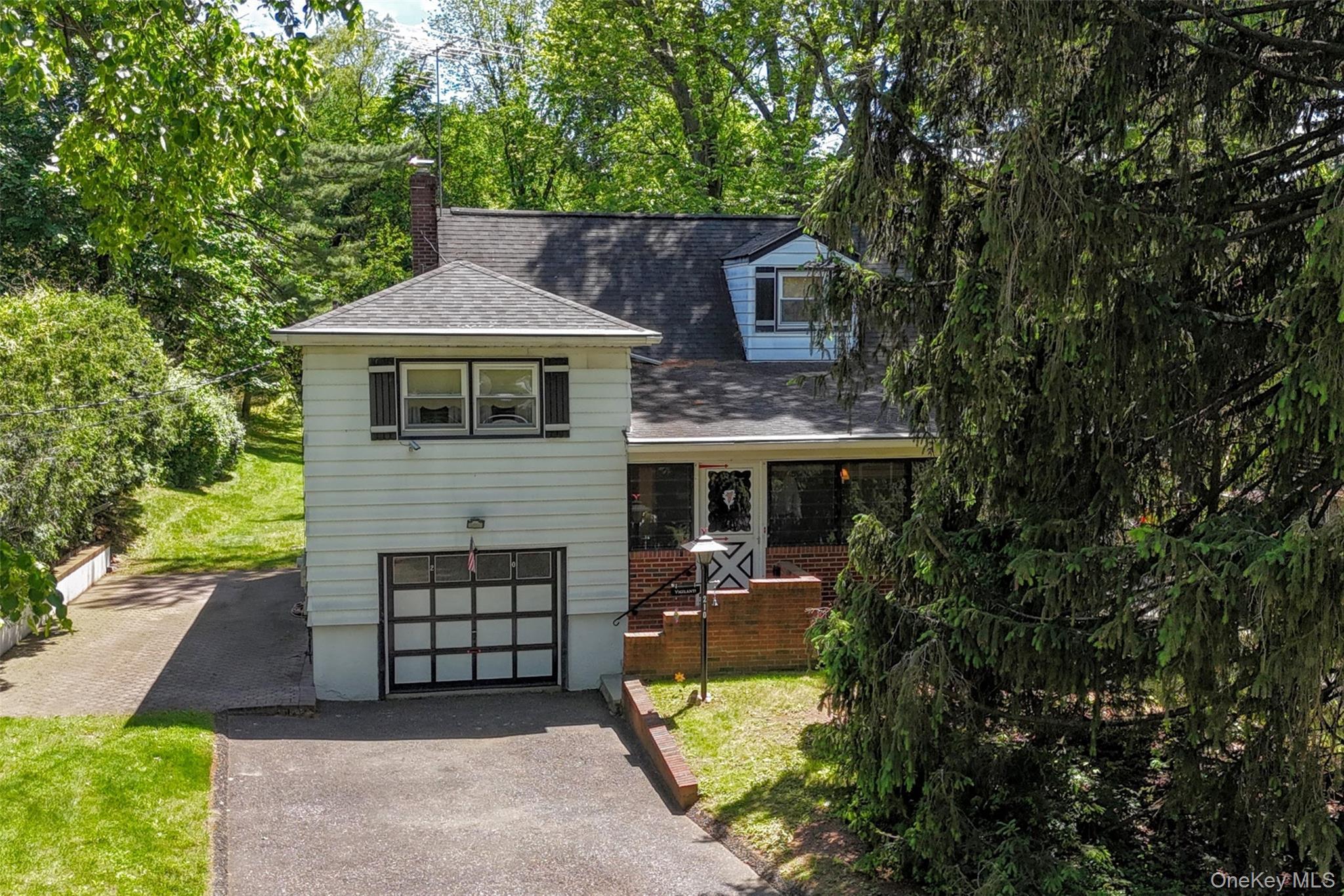 Single Family Rockland Rockland County, NY 10965, MLS-860709-12