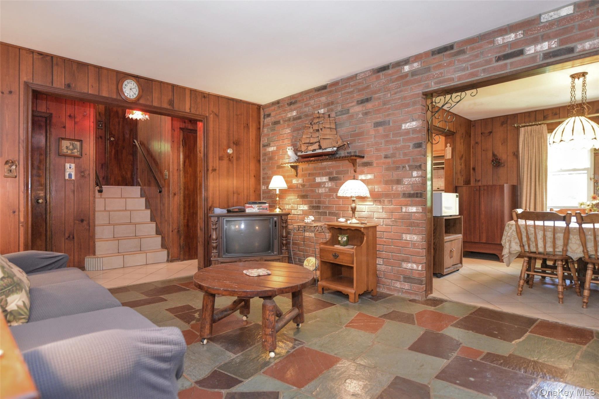 Single Family Rockland Rockland County, NY 10965, MLS-860709-16