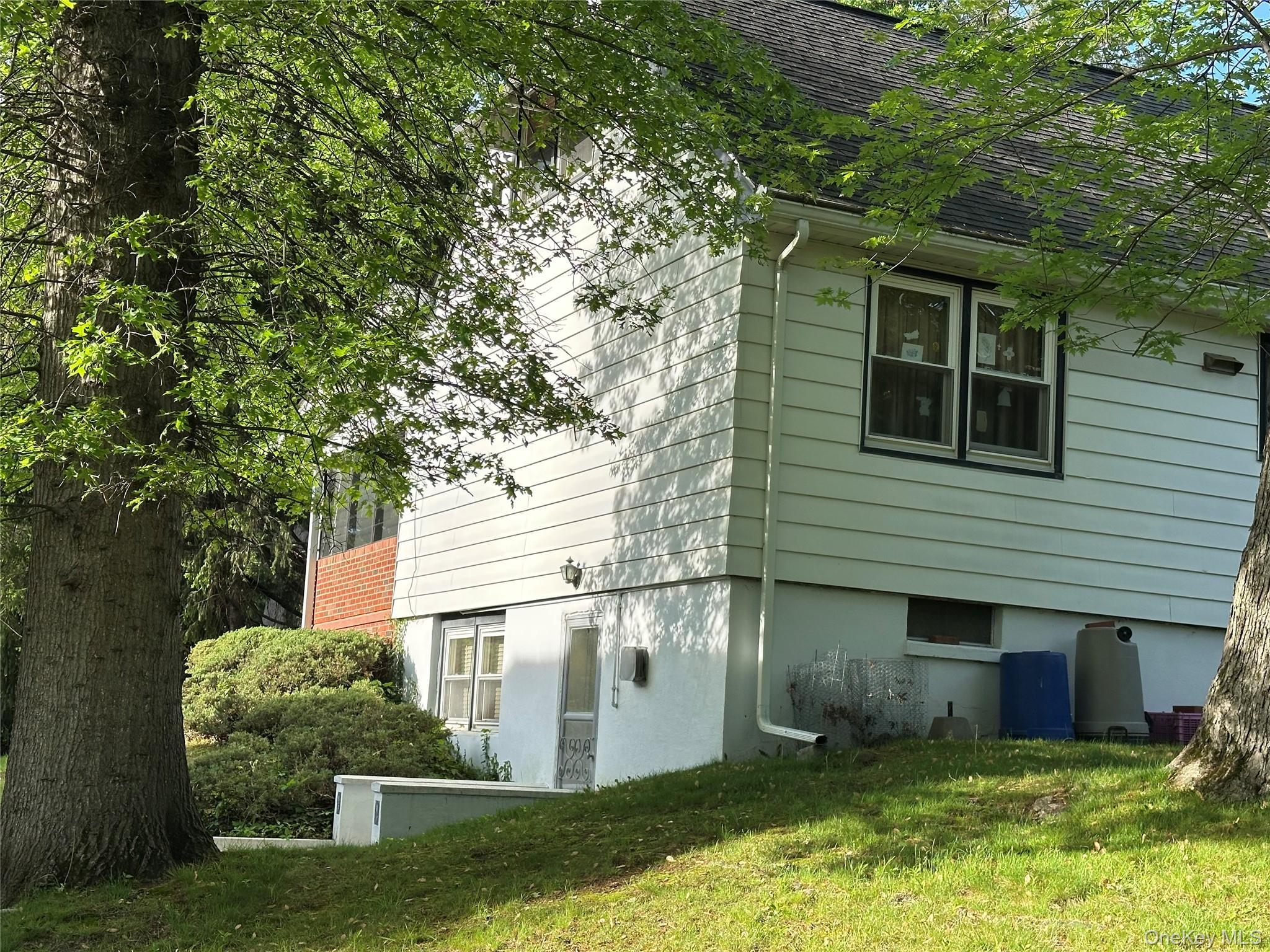 Single Family Rockland Rockland County, NY 10965, MLS-860709-5