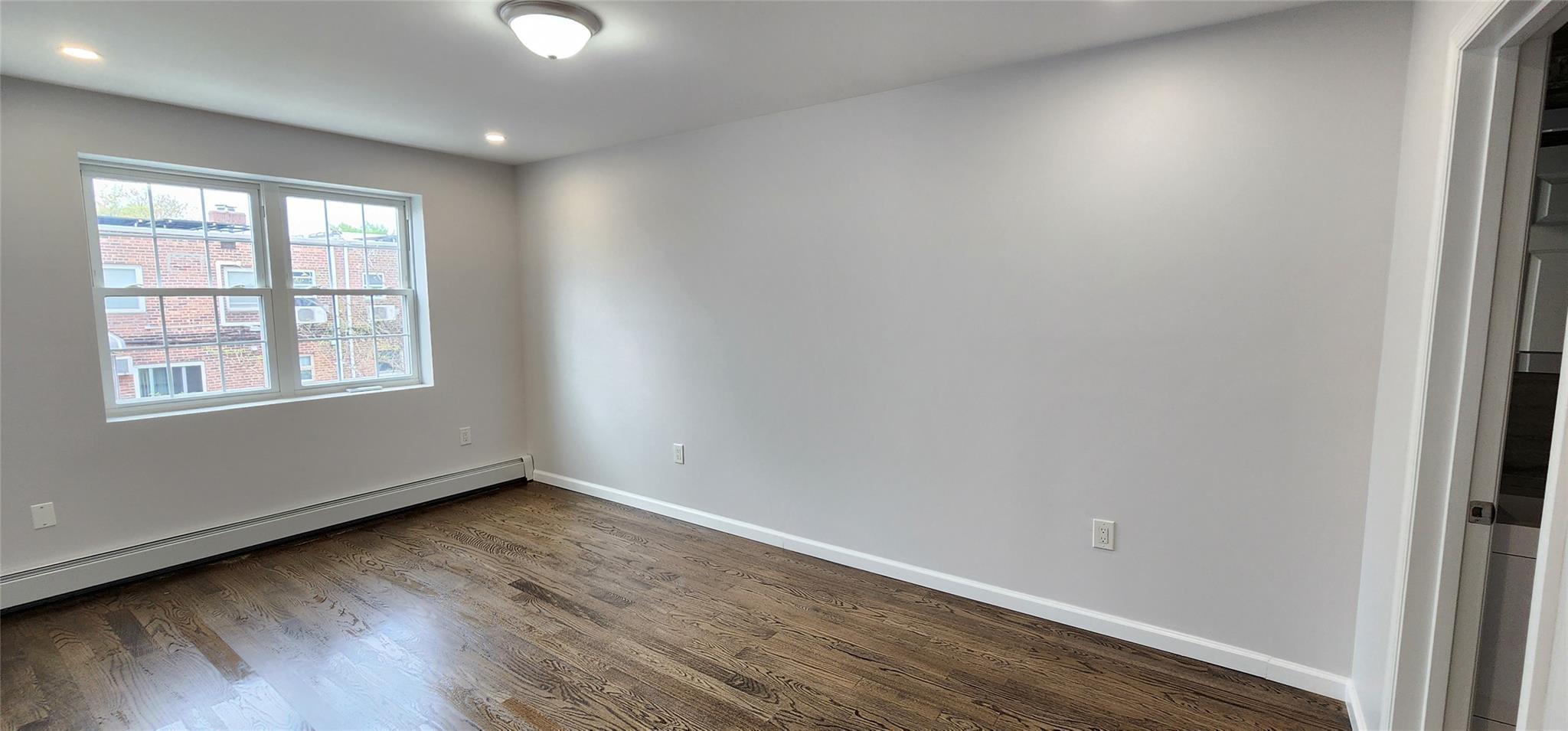 Single Family 76th  Queens, NY 11367, MLS-860715-17