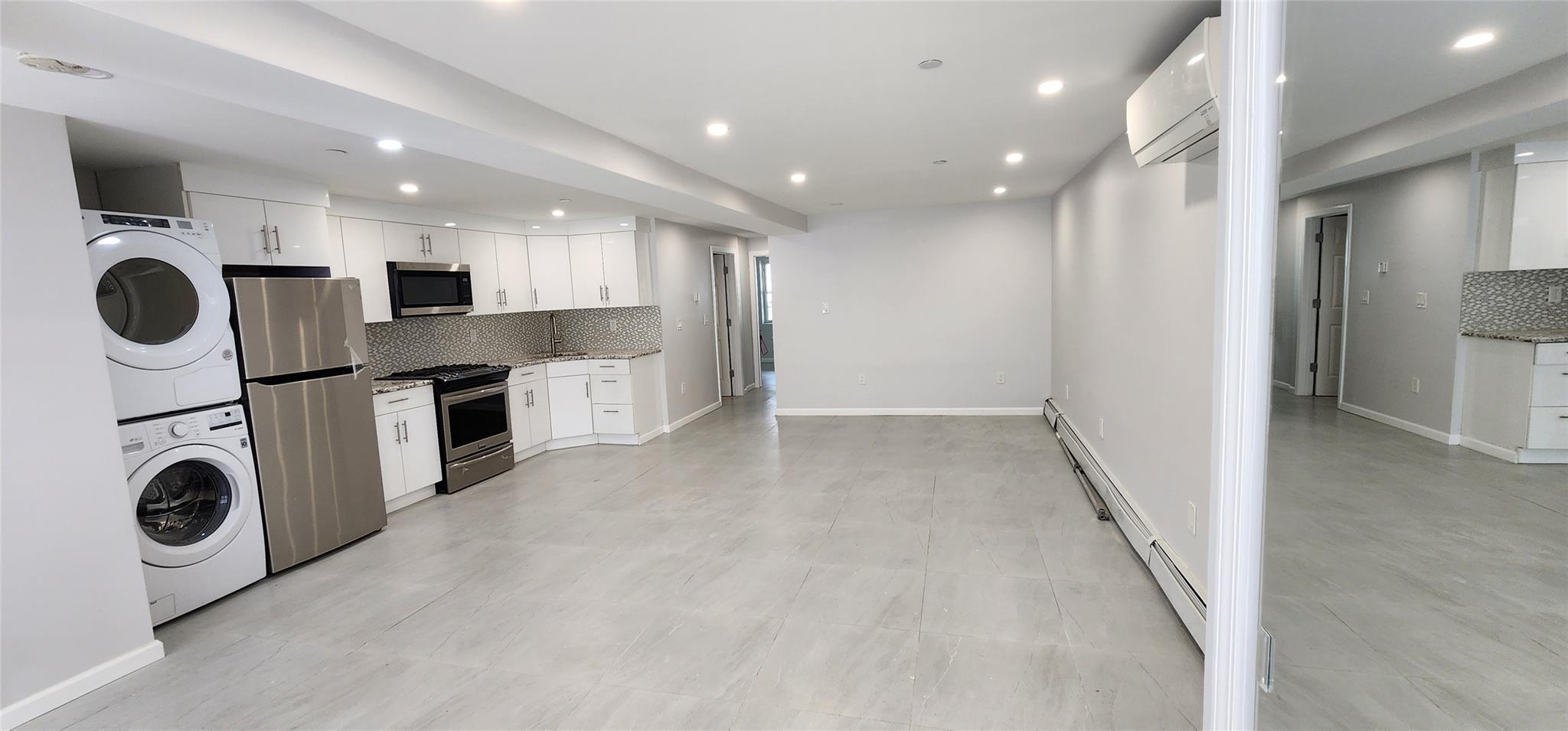 Single Family 76th  Queens, NY 11367, MLS-860715-5