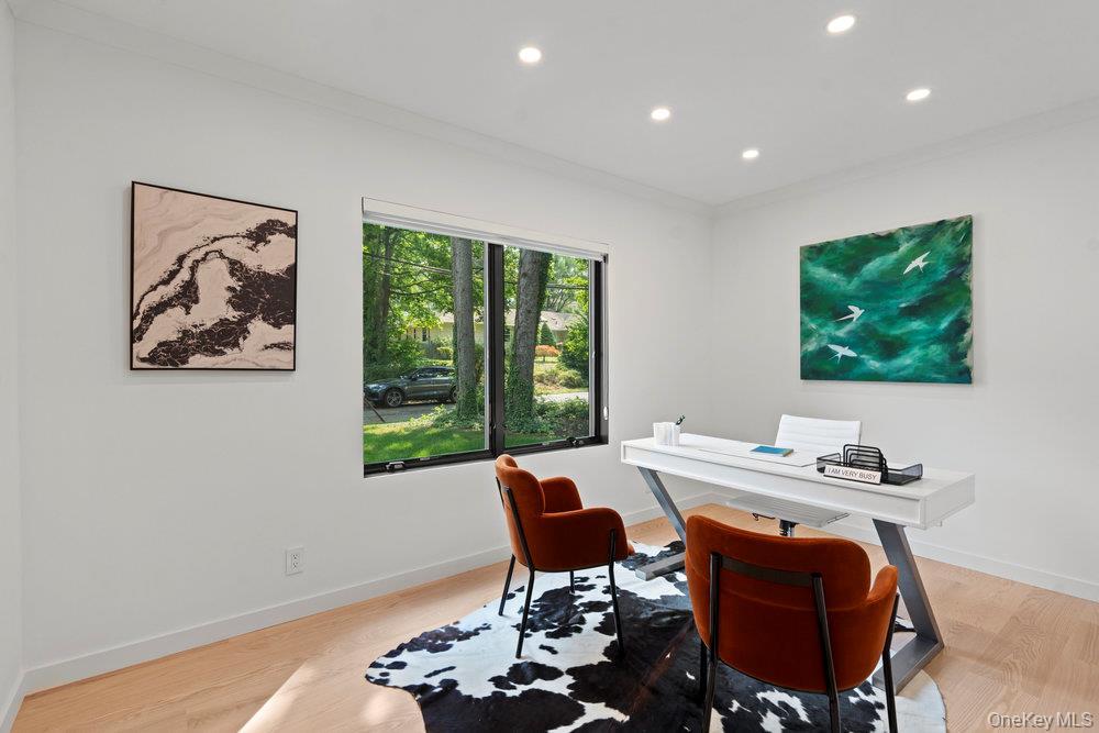 Single Family Bentley Nassau County, NY 11023, MLS-860727-14