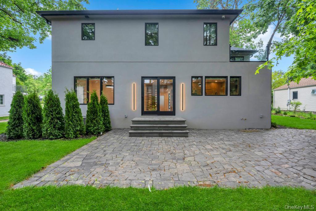 Single Family Bentley Nassau County, NY 11023, MLS-860727-45