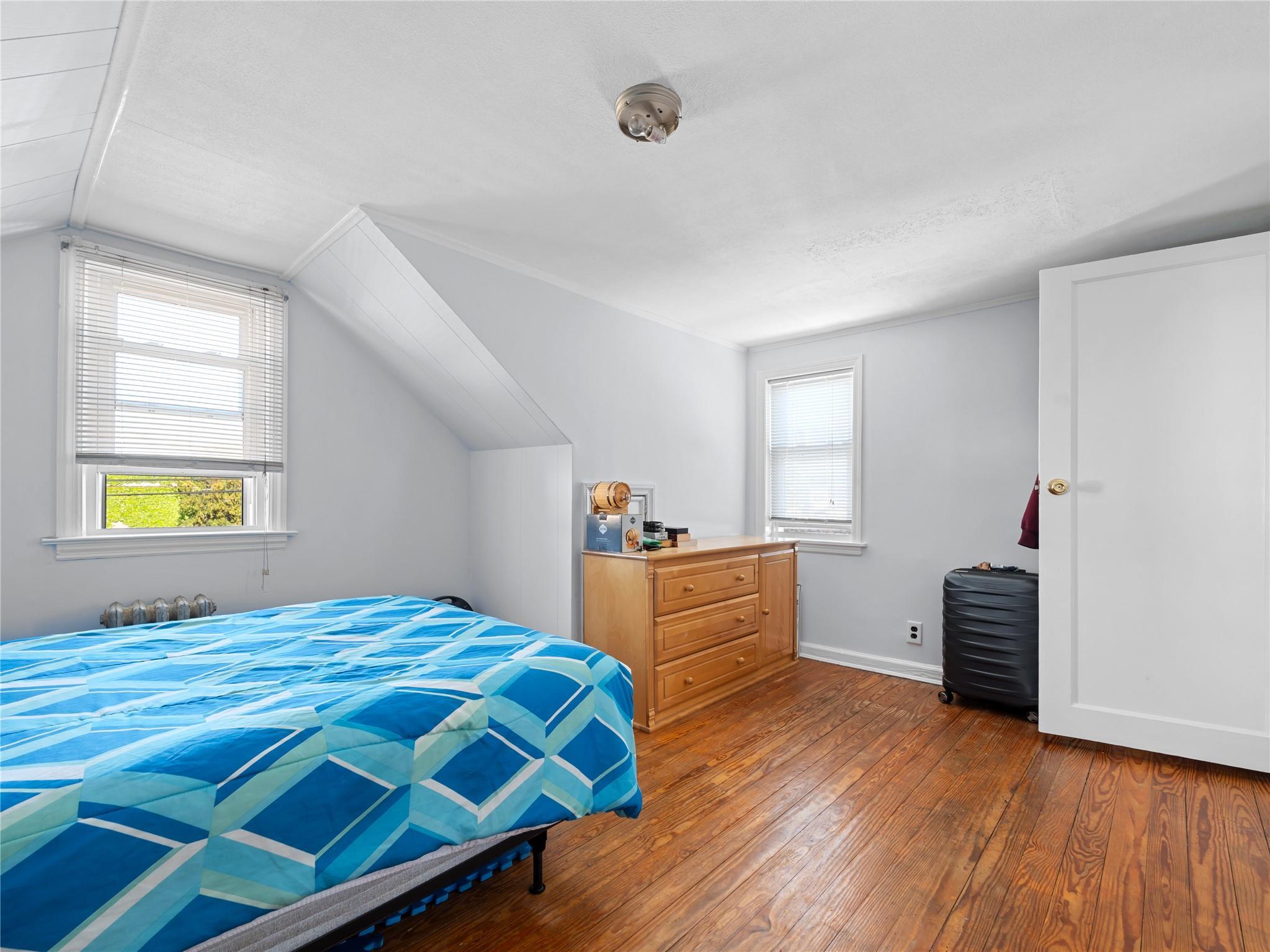 Single Family Savoy  Nassau County, NY 11003, MLS-860732-21
