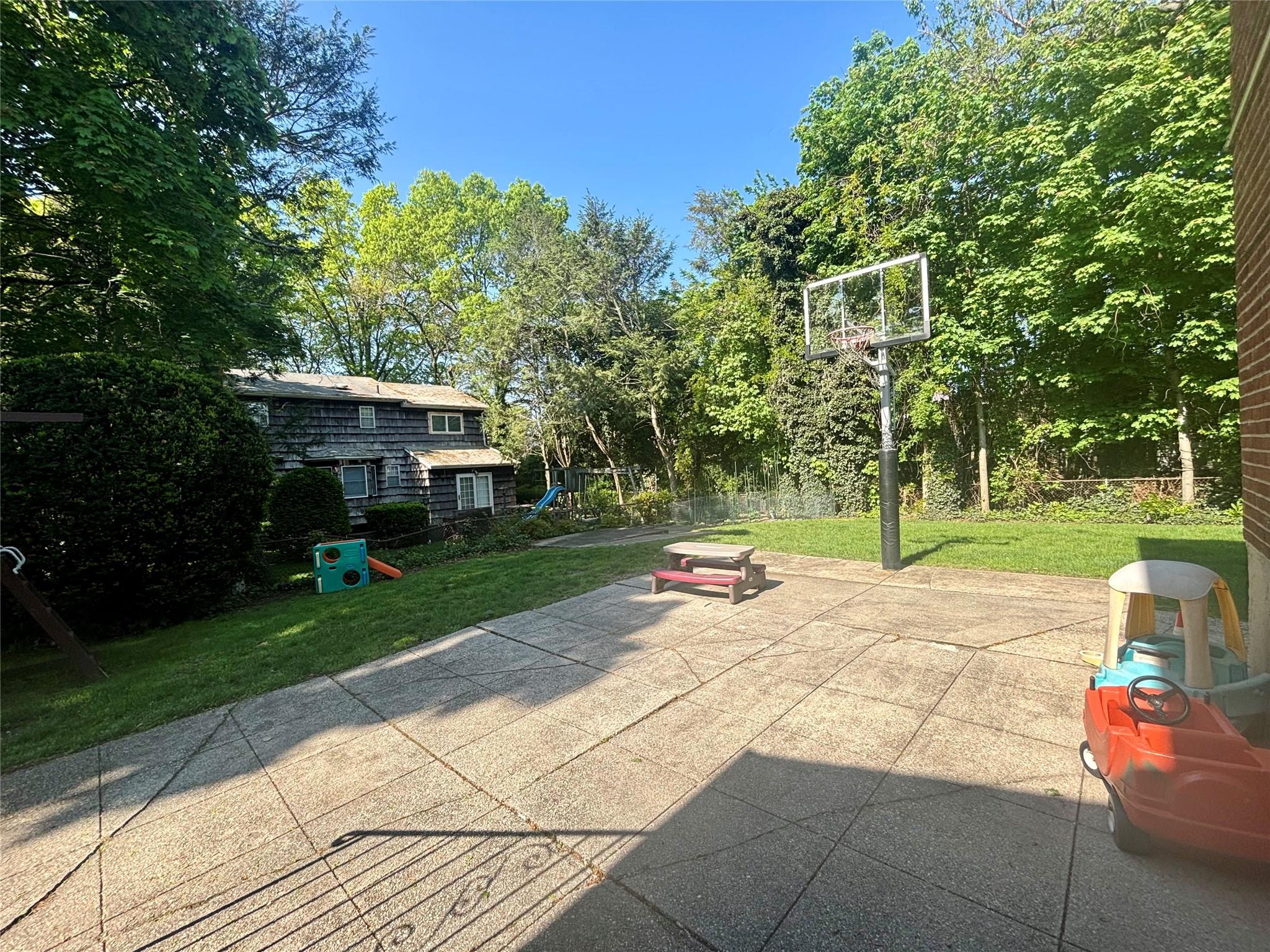 Single Family Bell  Nassau County, NY 11552, MLS-860741-10