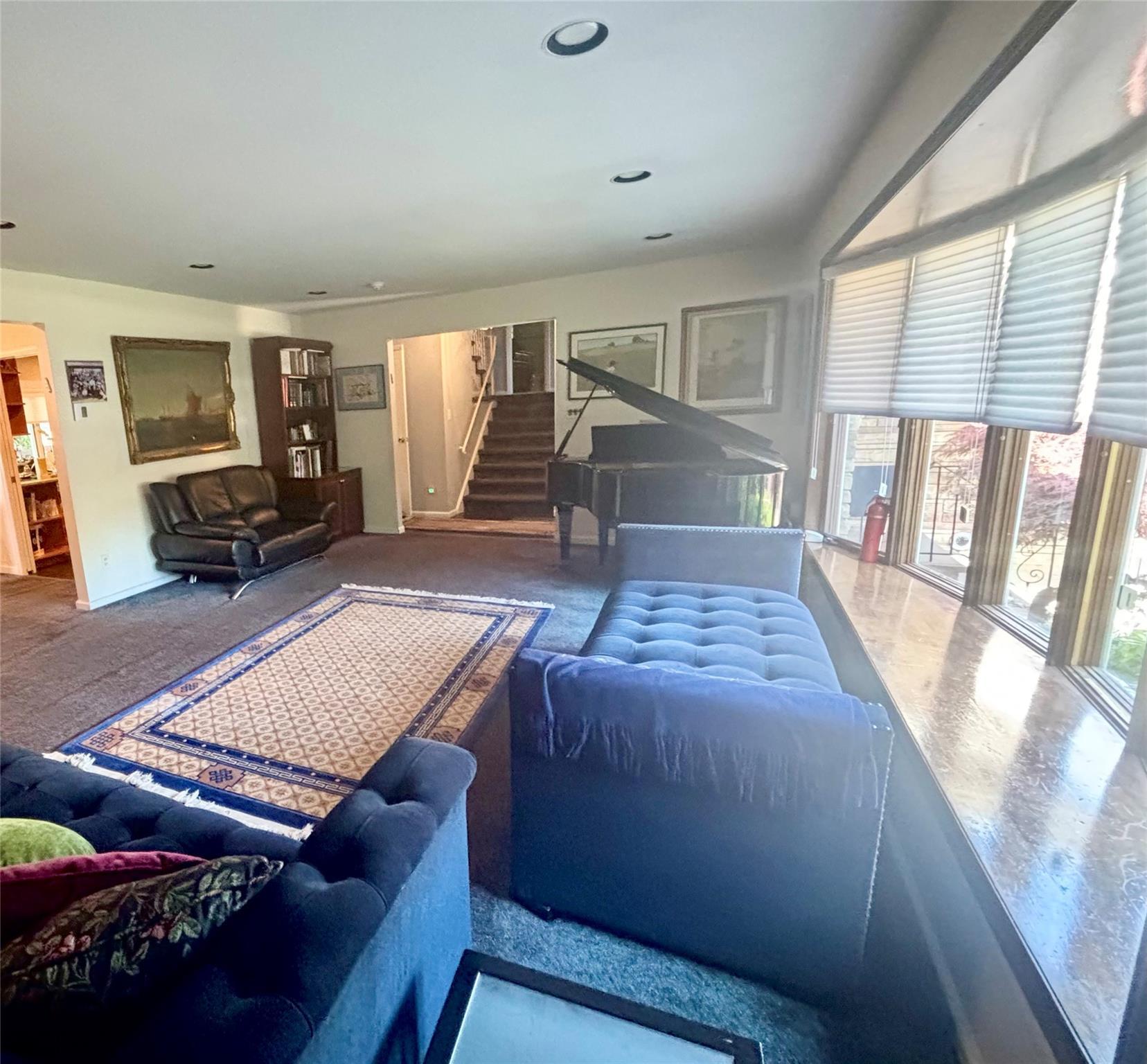 Single Family Bell  Nassau County, NY 11552, MLS-860741-2
