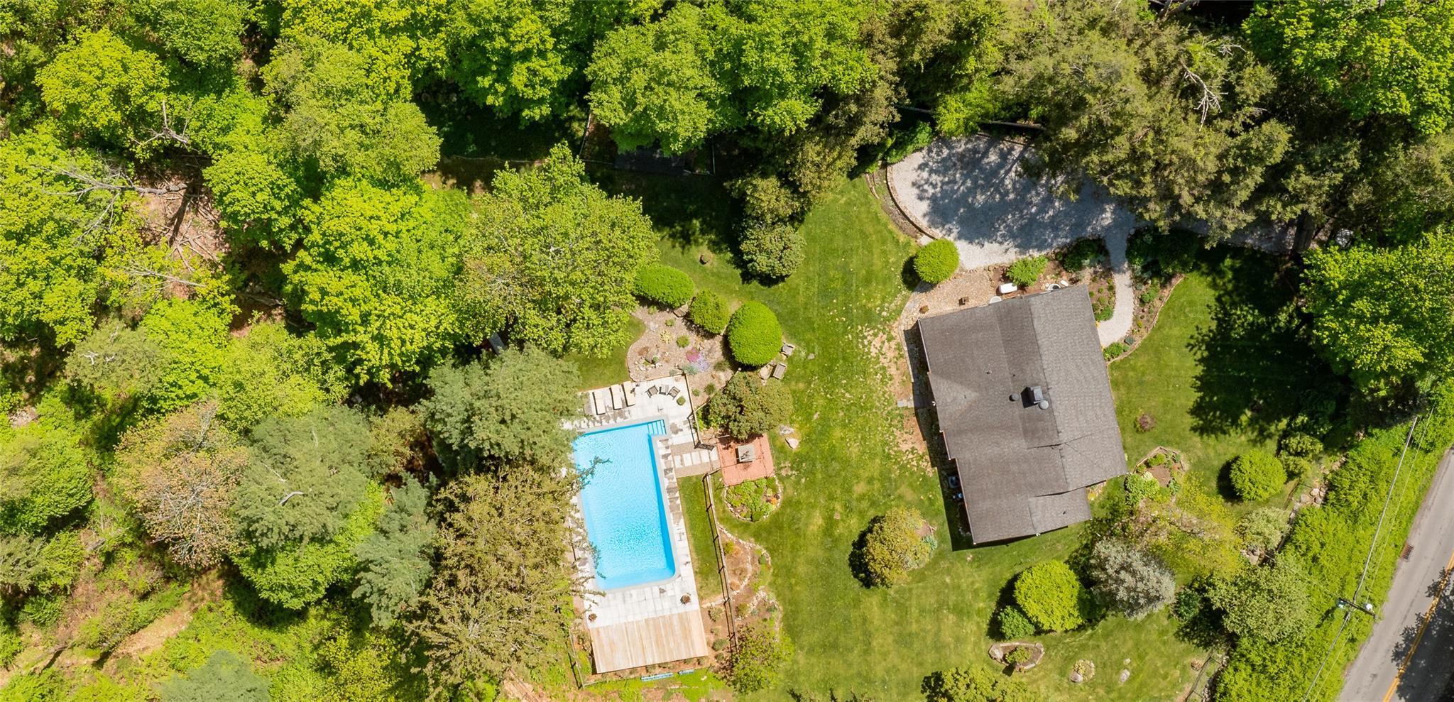 Single Family Sherwood Hill  Putnam County, NY 10509, MLS-860765-48