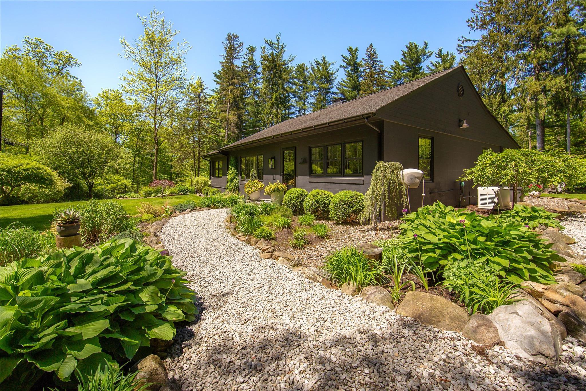 Single Family Sherwood Hill  Putnam County, NY 10509, MLS-860765-6