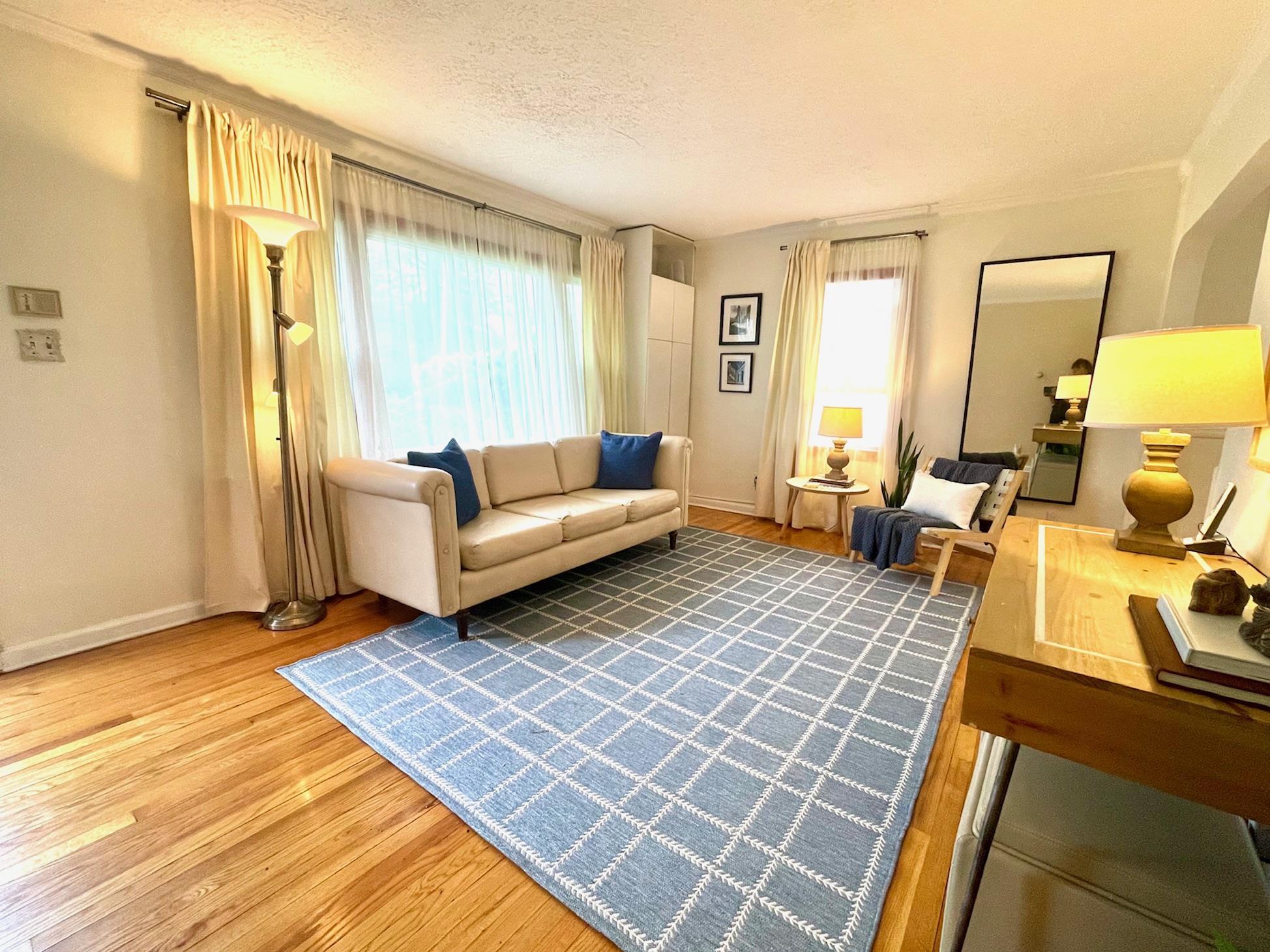 Single Family Marshall  Nassau County, NY 11550, MLS-860768-6