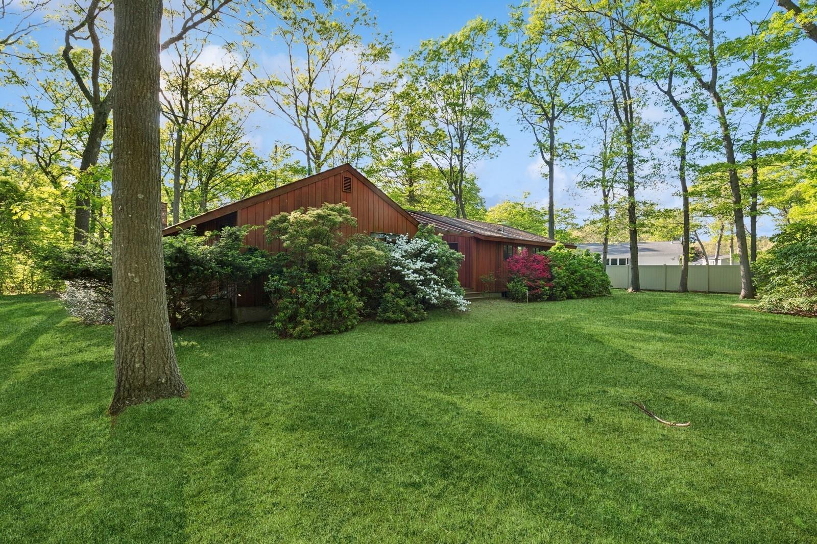 Single Family Haven  Suffolk County, NY 11755, MLS-860776-37