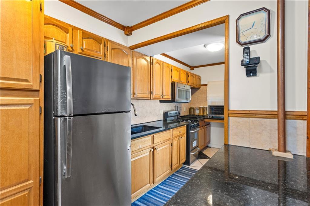 Single Family Monroe  Brooklyn, NY 11221, MLS-860782-14