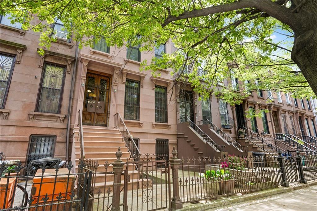 Single Family Monroe  Brooklyn, NY 11221, MLS-860782-2