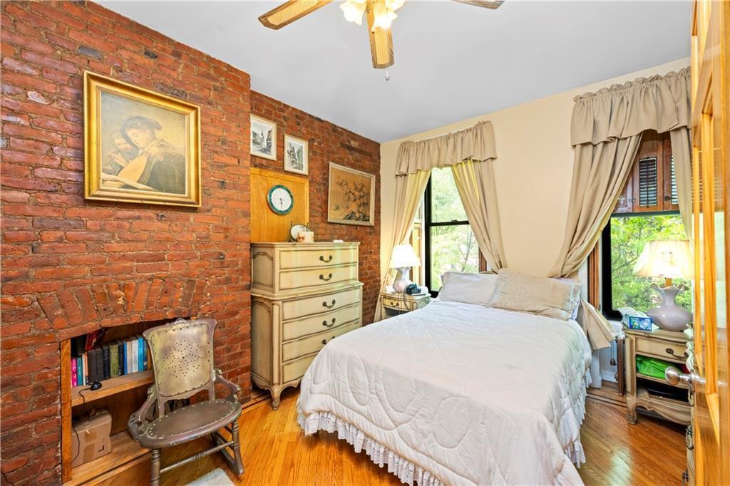 Single Family Monroe  Brooklyn, NY 11221, MLS-860782-28