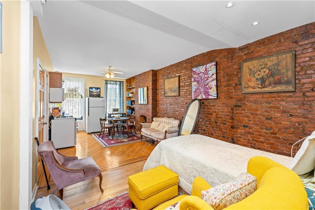 Single Family Monroe  Brooklyn, NY 11221, MLS-860782-31